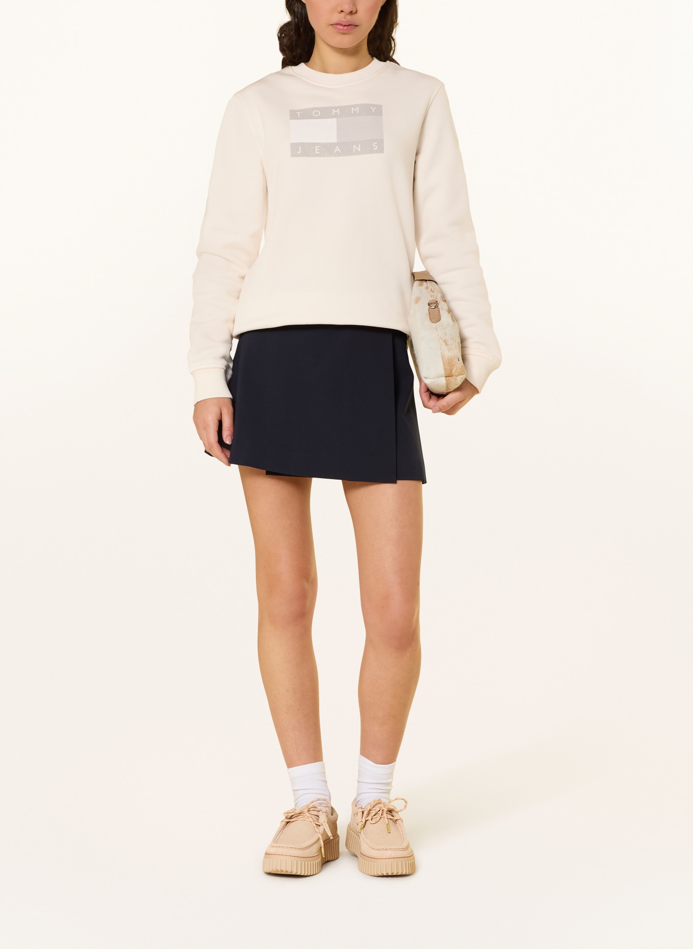 TOMMY JEANS Sweatshirt: ECRU