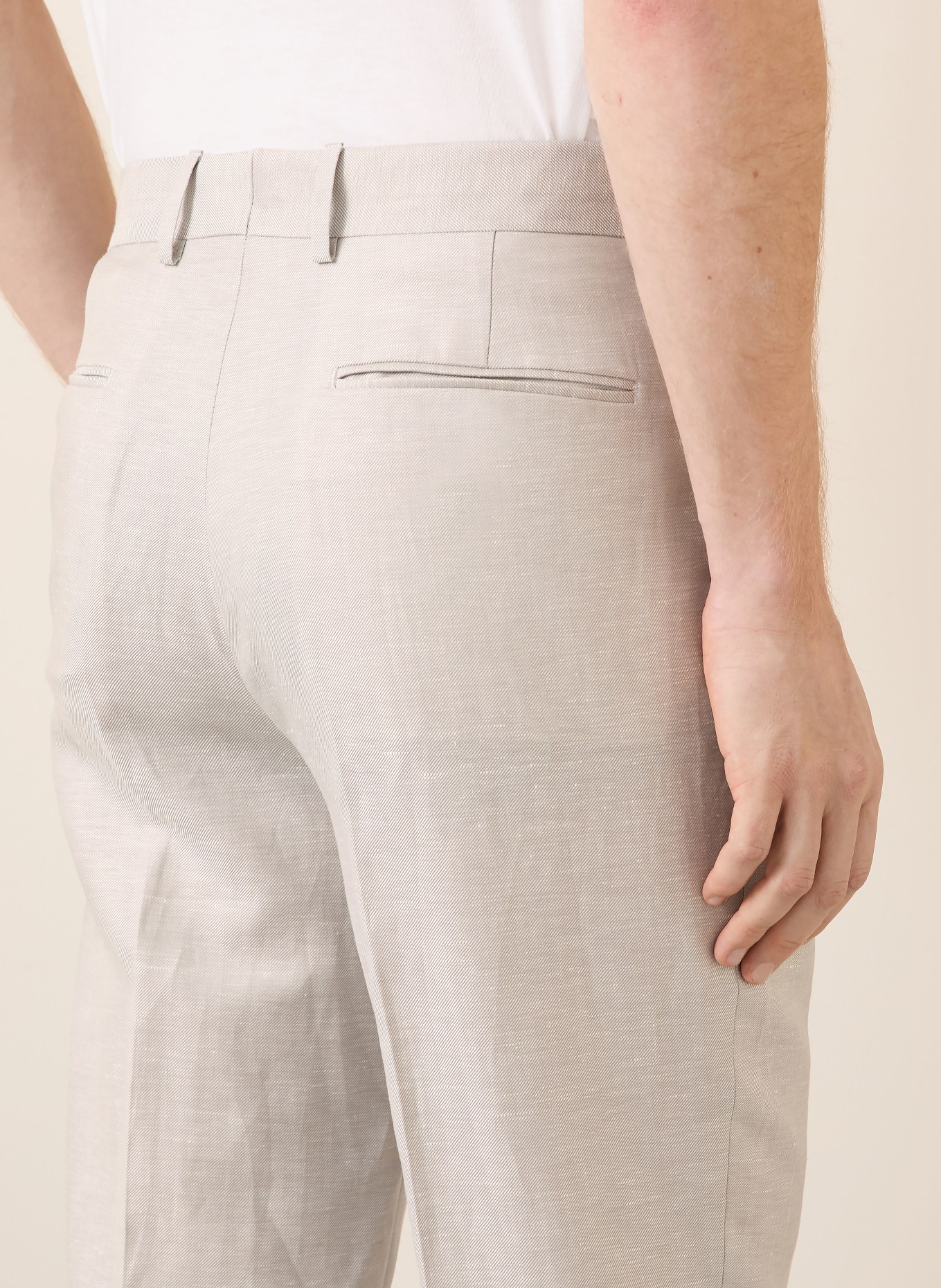 ZEGNA Chino Extra Slim Fit mit Leinen: GRAU