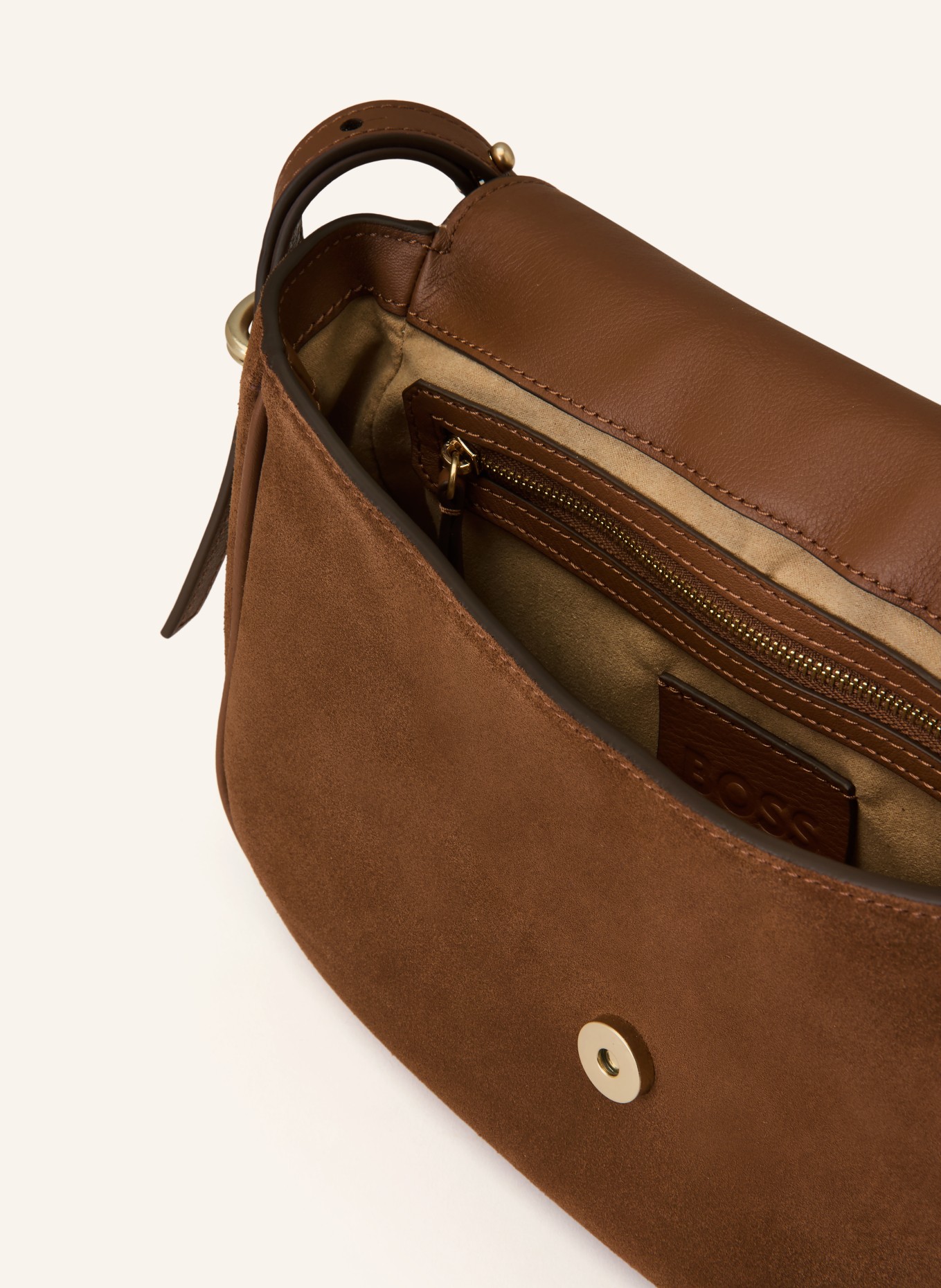 BOSS BEYOND shoulder bag: BROWN
