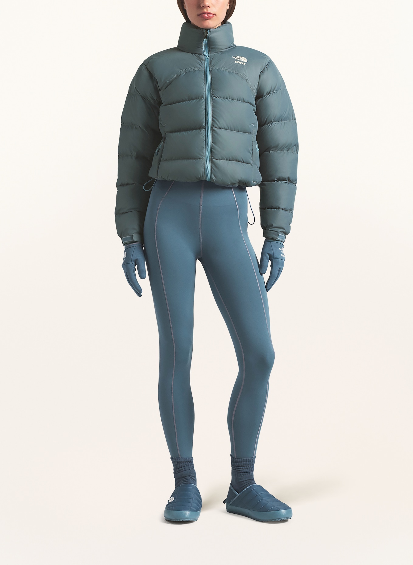 THE NORTH FACE x SKIMS Peřová bunda TNF X PROJECT K 2000 RETRO SHRUNKEN NUPTSE: T8Q SK Kyanite