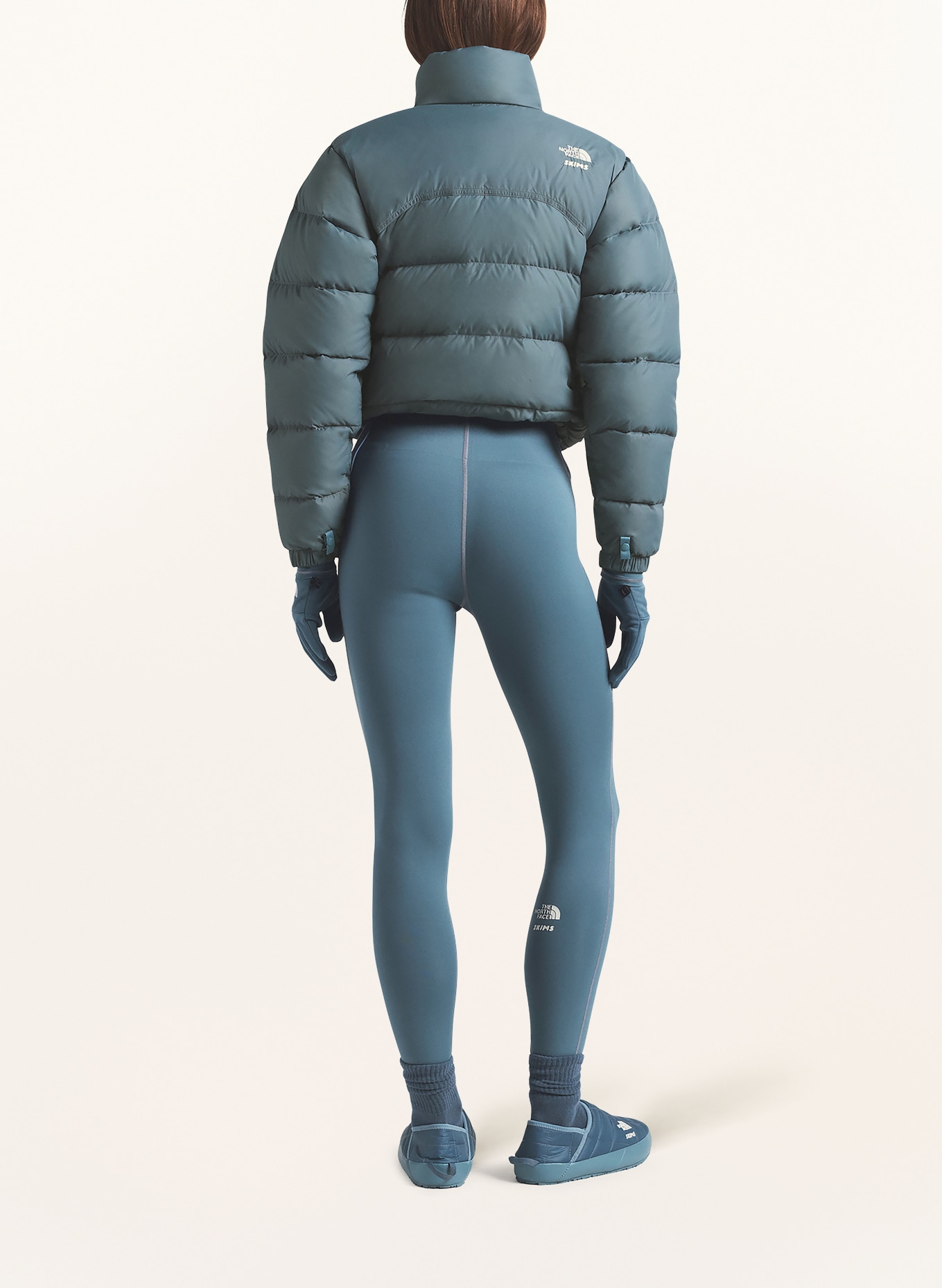 THE NORTH FACE x SKIMS Peřová bunda TNF X PROJECT K 2000 RETRO SHRUNKEN NUPTSE: T8Q SK Kyanite