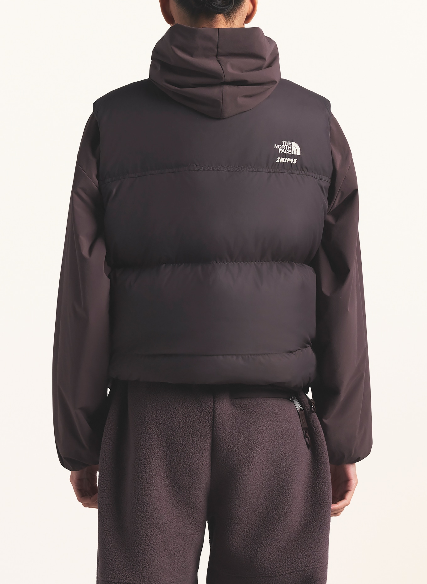 THE NORTH FACE x SKIMS TNF X PROJECT K NUPTSE down vest: T7X SK Phoenix