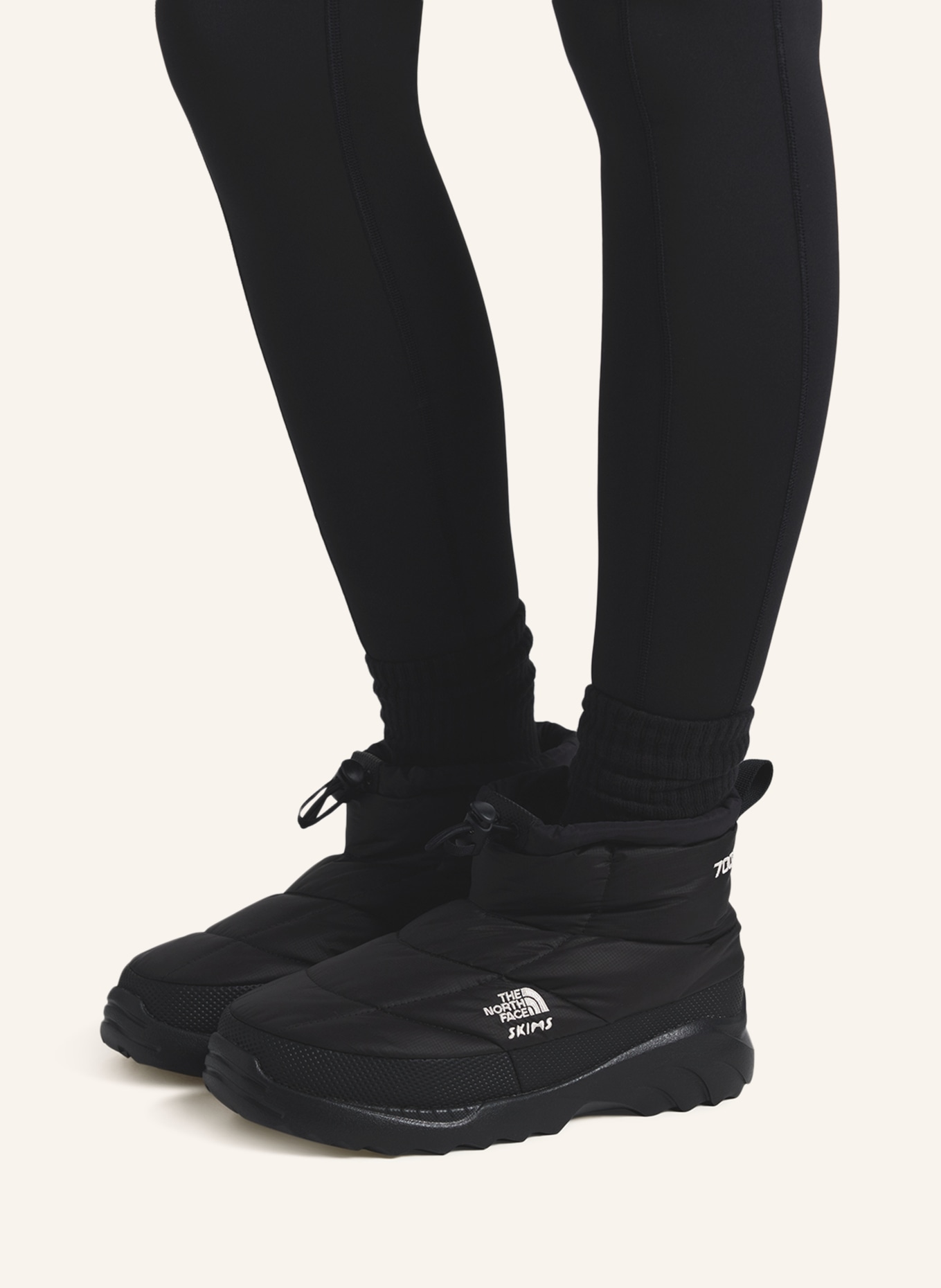 THE NORTH FACE x SKIMS Boots TNF X SKIMS NUPTSE TRACTION: I3X SK Onyx-SK Onyx