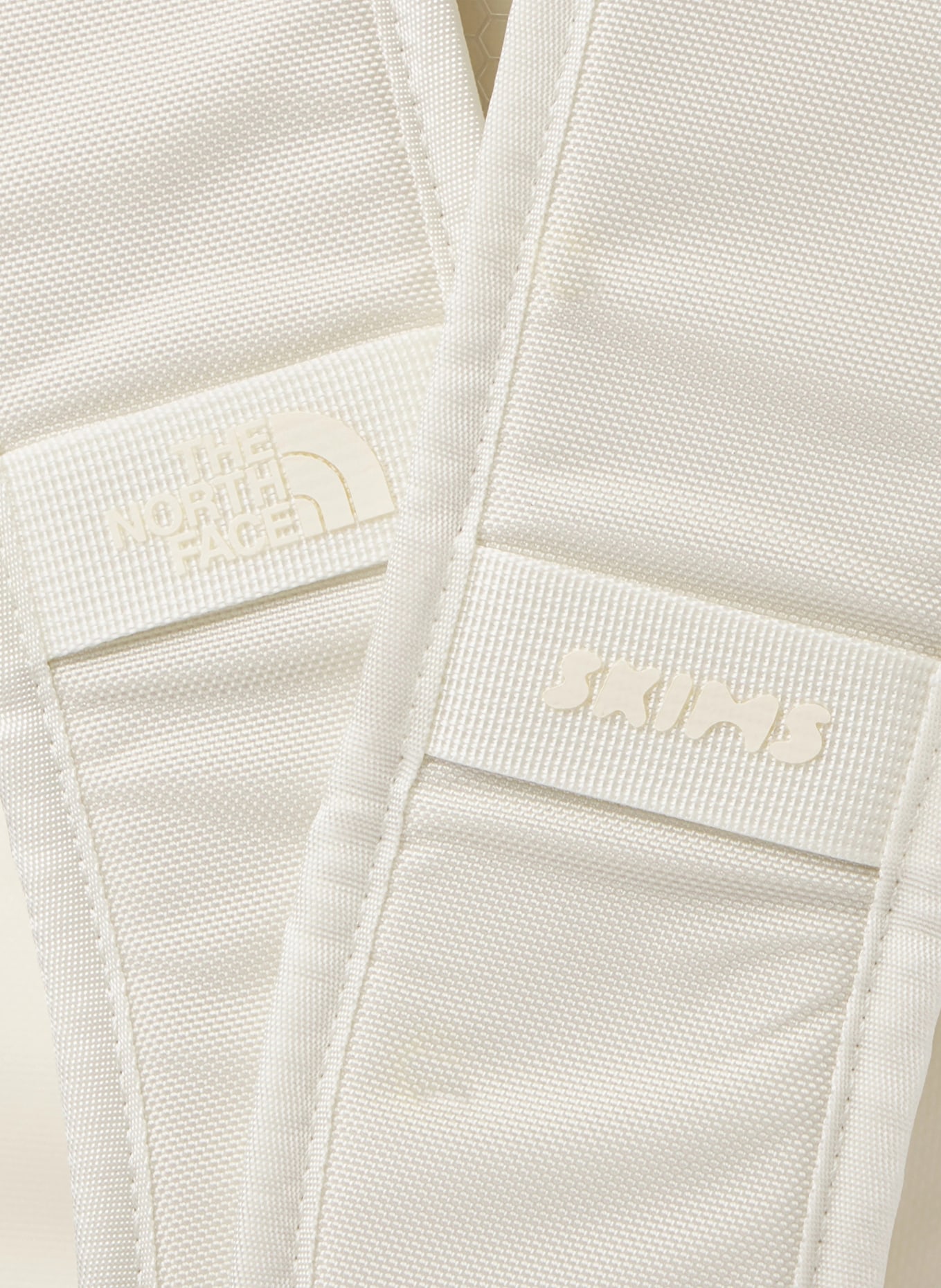 THE NORTH FACE x SKIMS Sac de voyage TNF X PROJECT K BASE CAMP DUFFEL S 50 l: I3S SK Bone