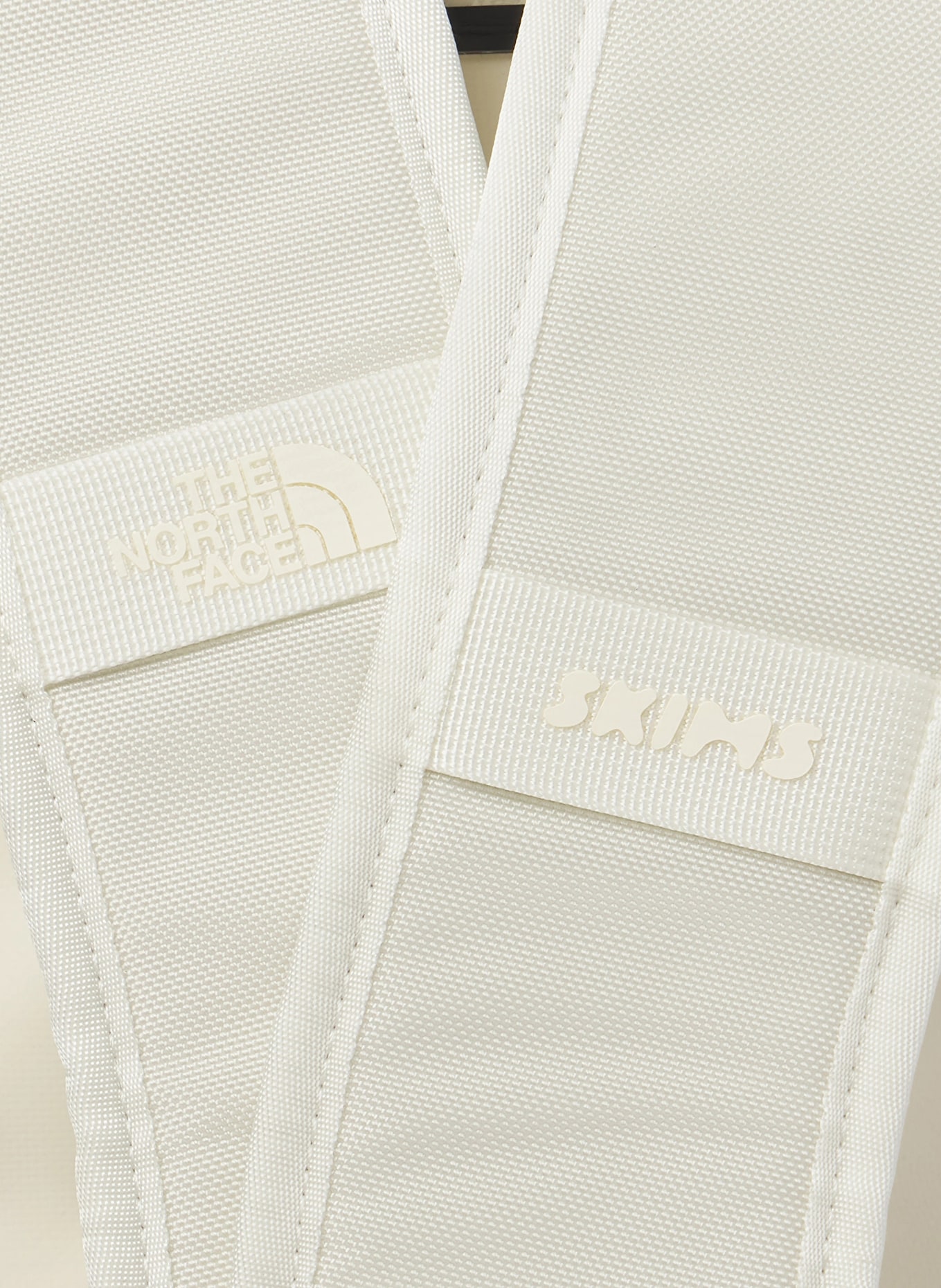 THE NORTH FACE x SKIMS Sac de voyage TNF X PROJECT K BASE CAMP DUFFEL L 95 l: I3S SK Bone