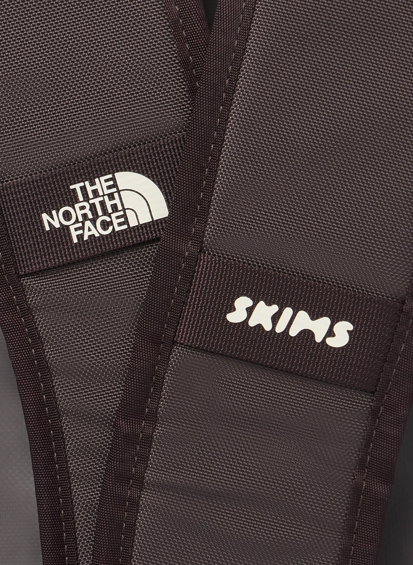 THE NORTH FACE x SKIMS Travel bag TNF X PROJECT K BASE CAMP DUFFEL L 95 l: T7X SK Phoenix