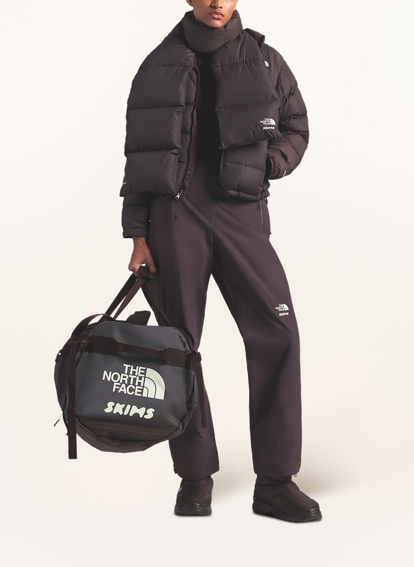 THE NORTH FACE x SKIMS Travel bag TNF X PROJECT K BASE CAMP DUFFEL L 95 l: T7X SK Phoenix