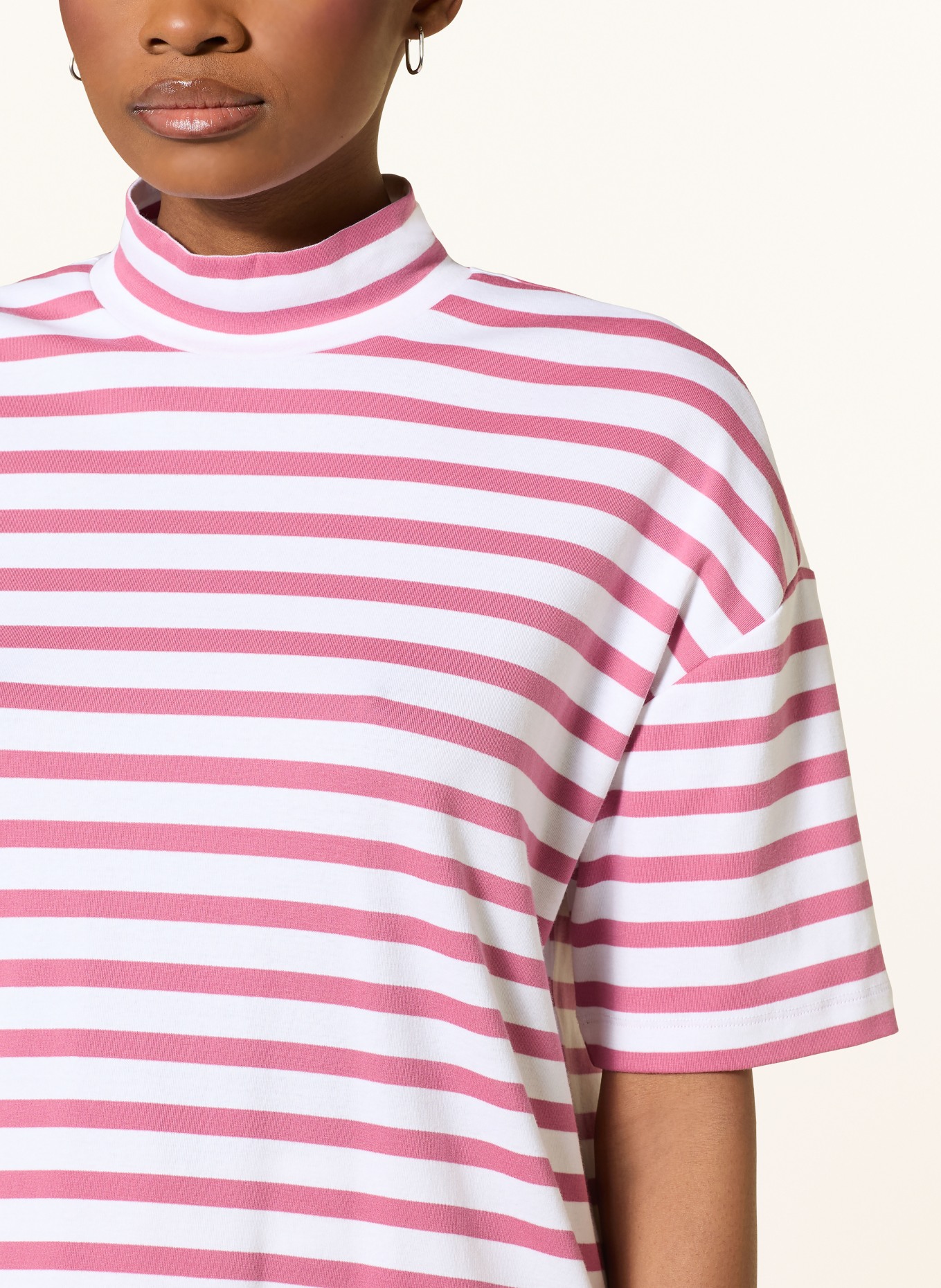 MAERZ MUENCHEN T-Shirt: PINK / WEISS