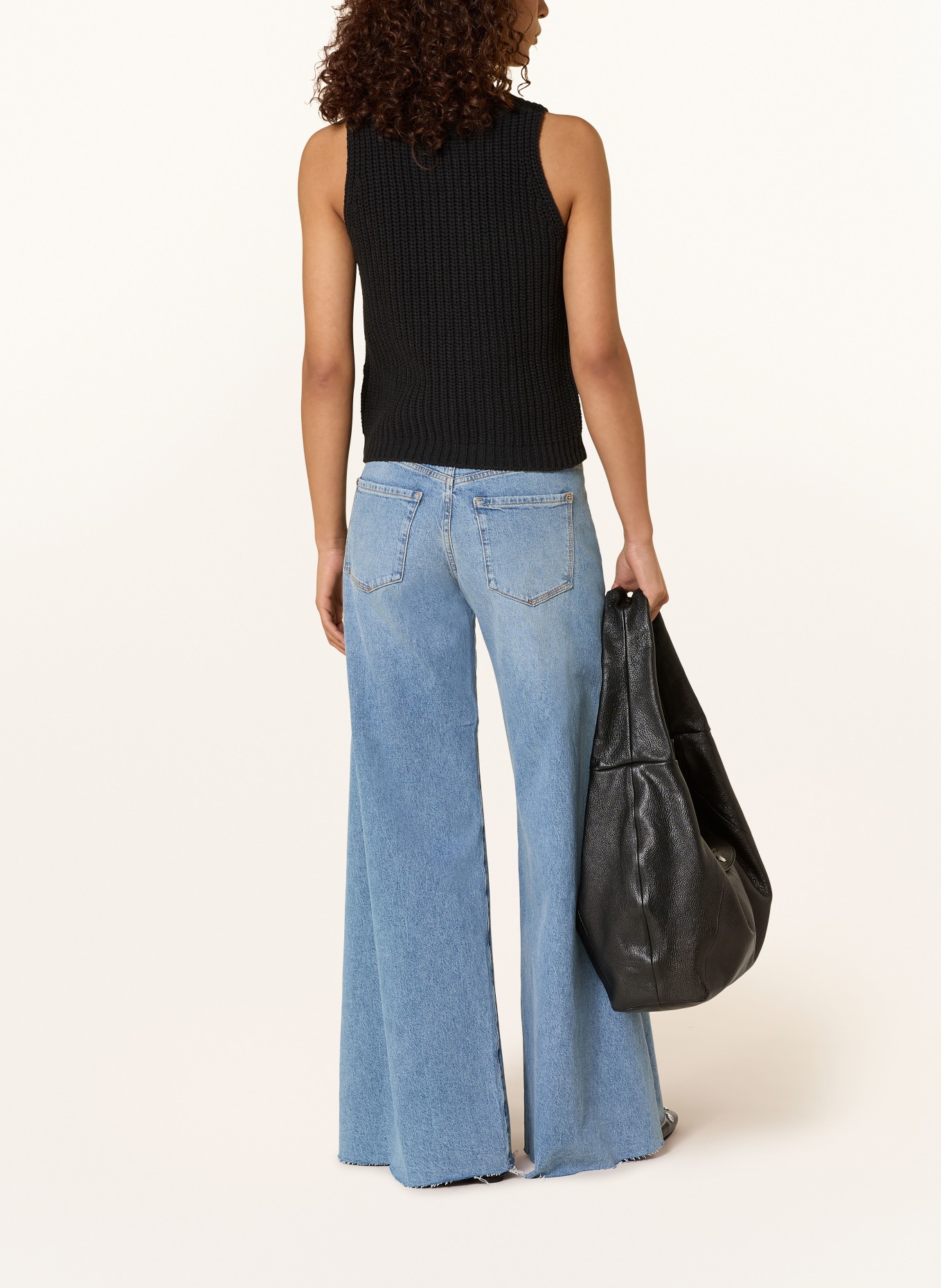 darling harbour Stricktop: BLACK