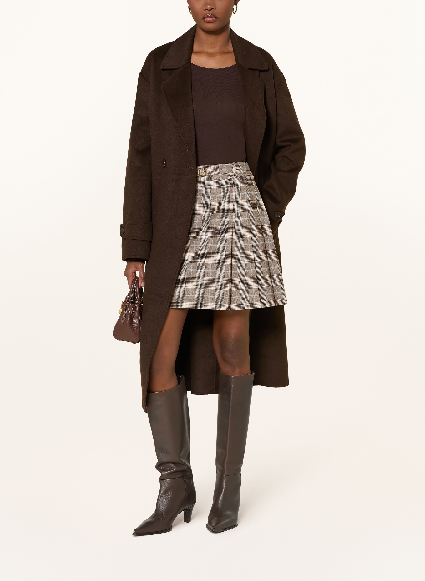 GUESS Plooirok GERALDINE: MARRON FONCÉ / LICHTBLAUW / ECRU