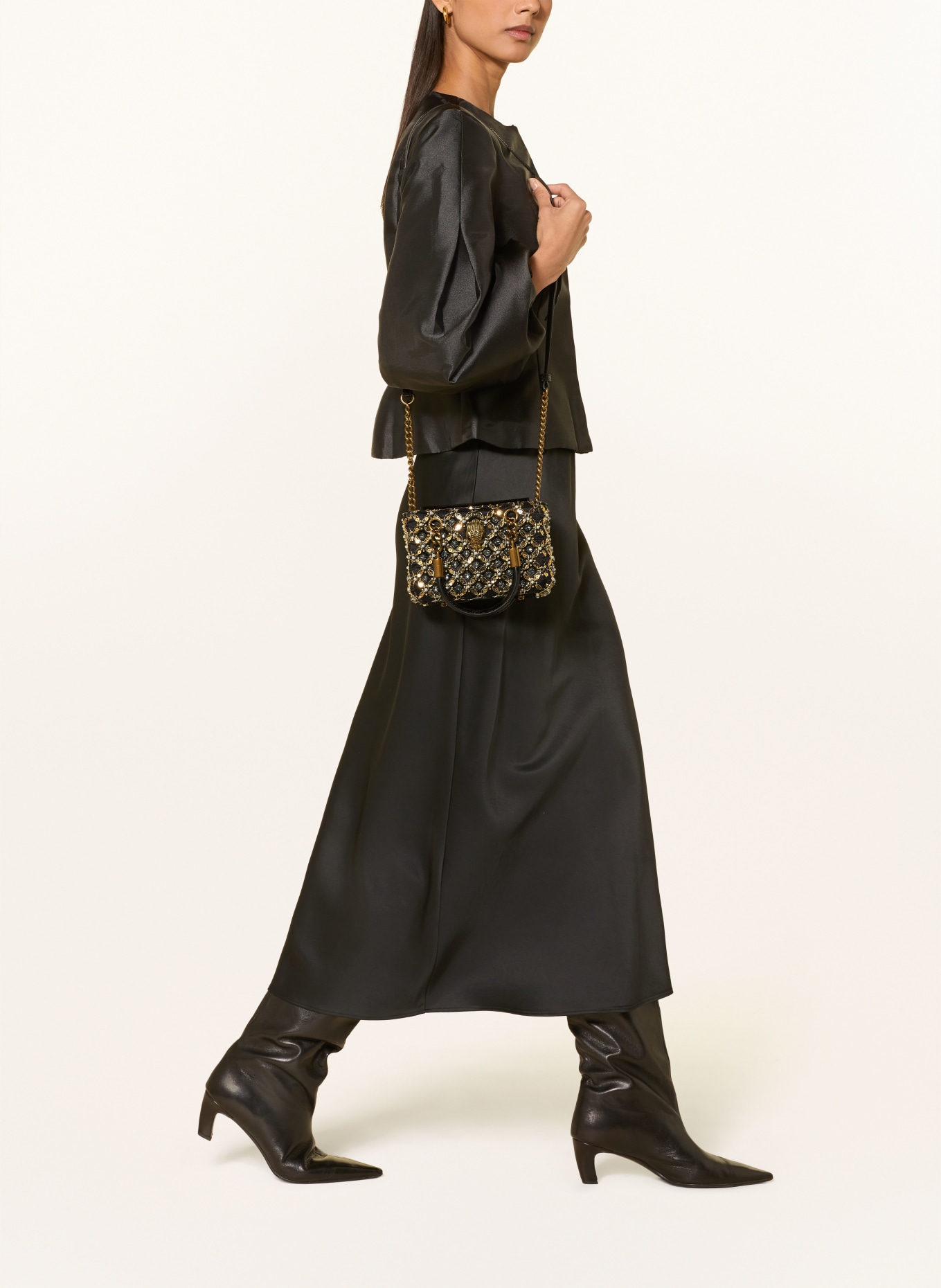 KURT GEIGER Handtasche KENSINGTON mit Pailletten und Schmucksteinen: SCHWARZ / GOLD