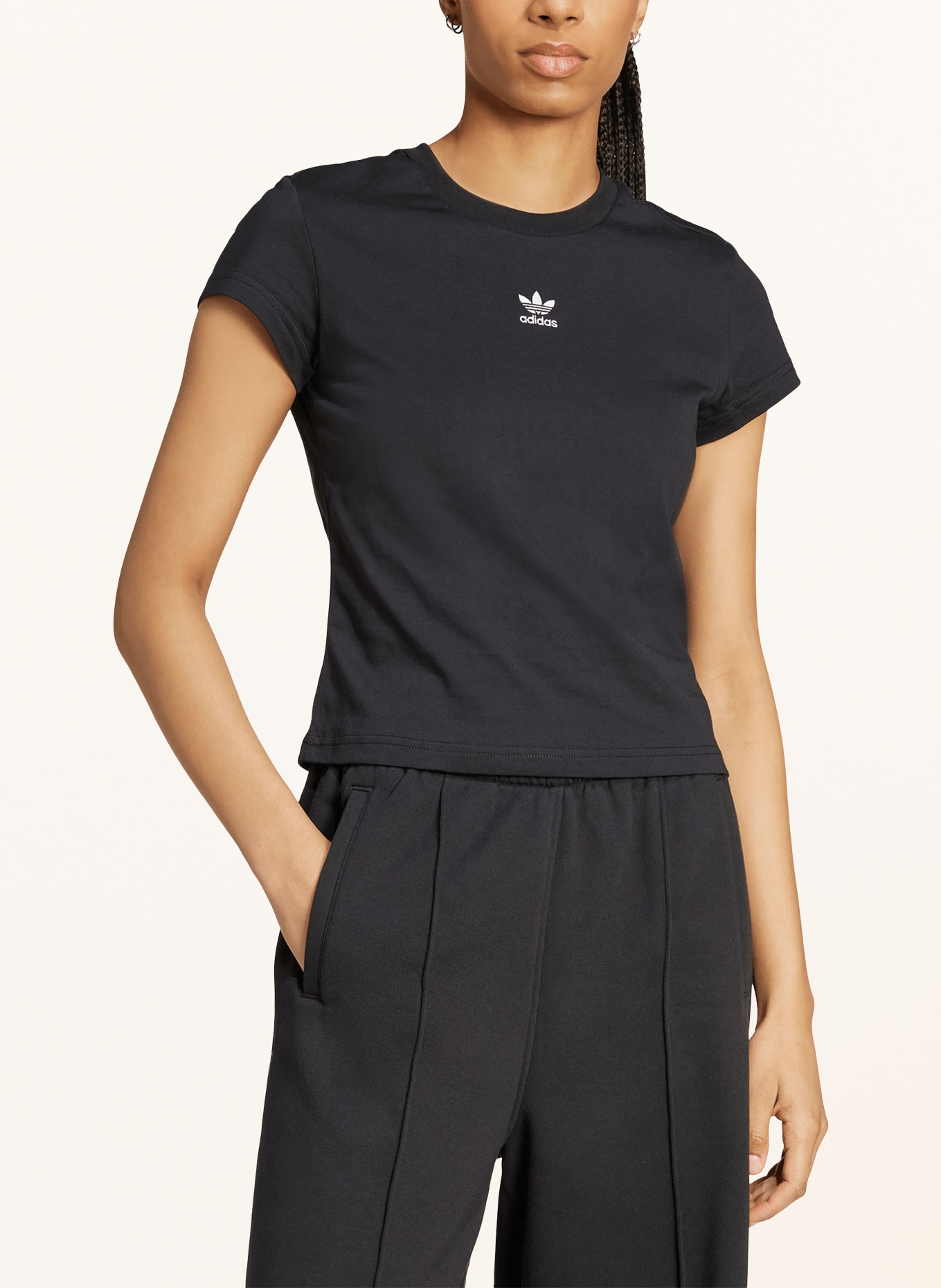 adidas Originals Koszulka ESSENTIALS SLIM: CZARNY