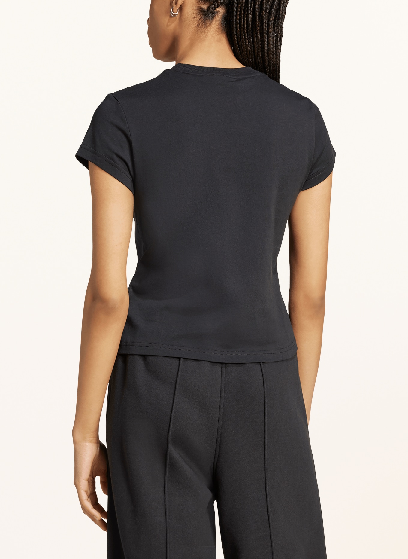 adidas Originals Koszulka ESSENTIALS SLIM: CZARNY