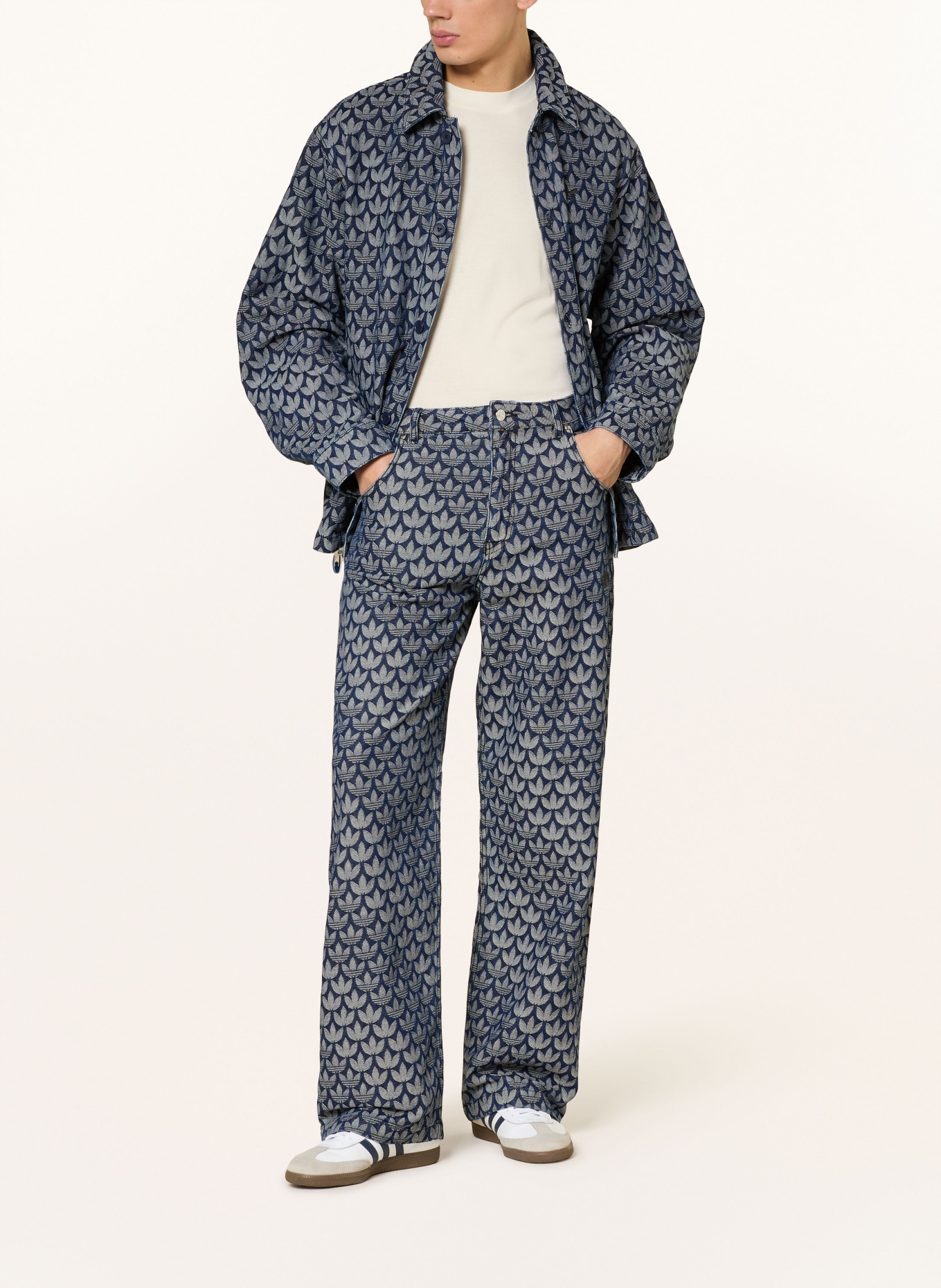 adidas Originals Loose fit jeans: INDDNM