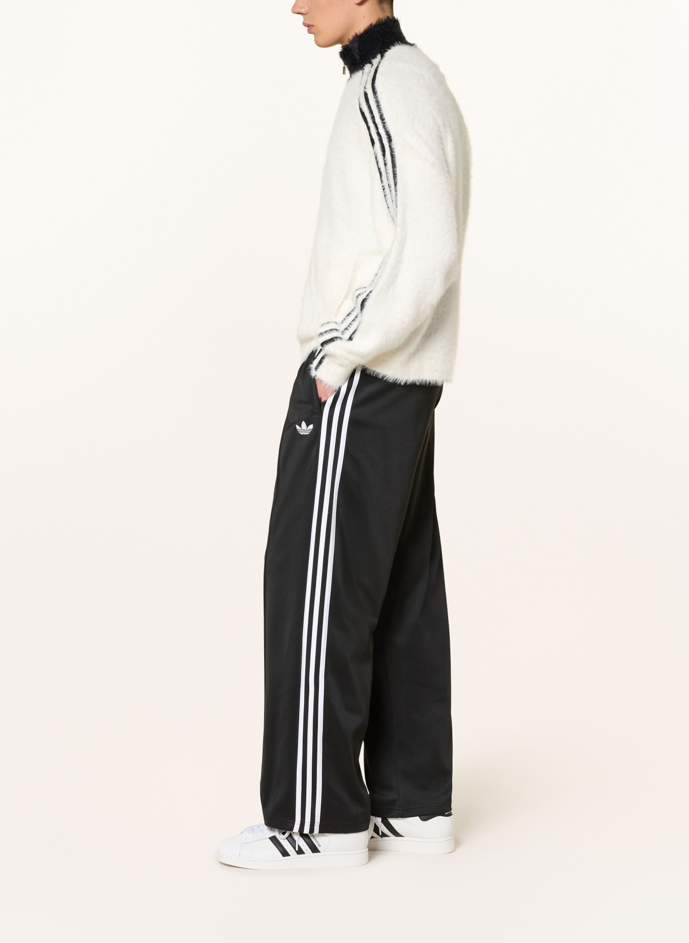 adidas Originals Tepláky: ČERNÁ / BÍLÁ