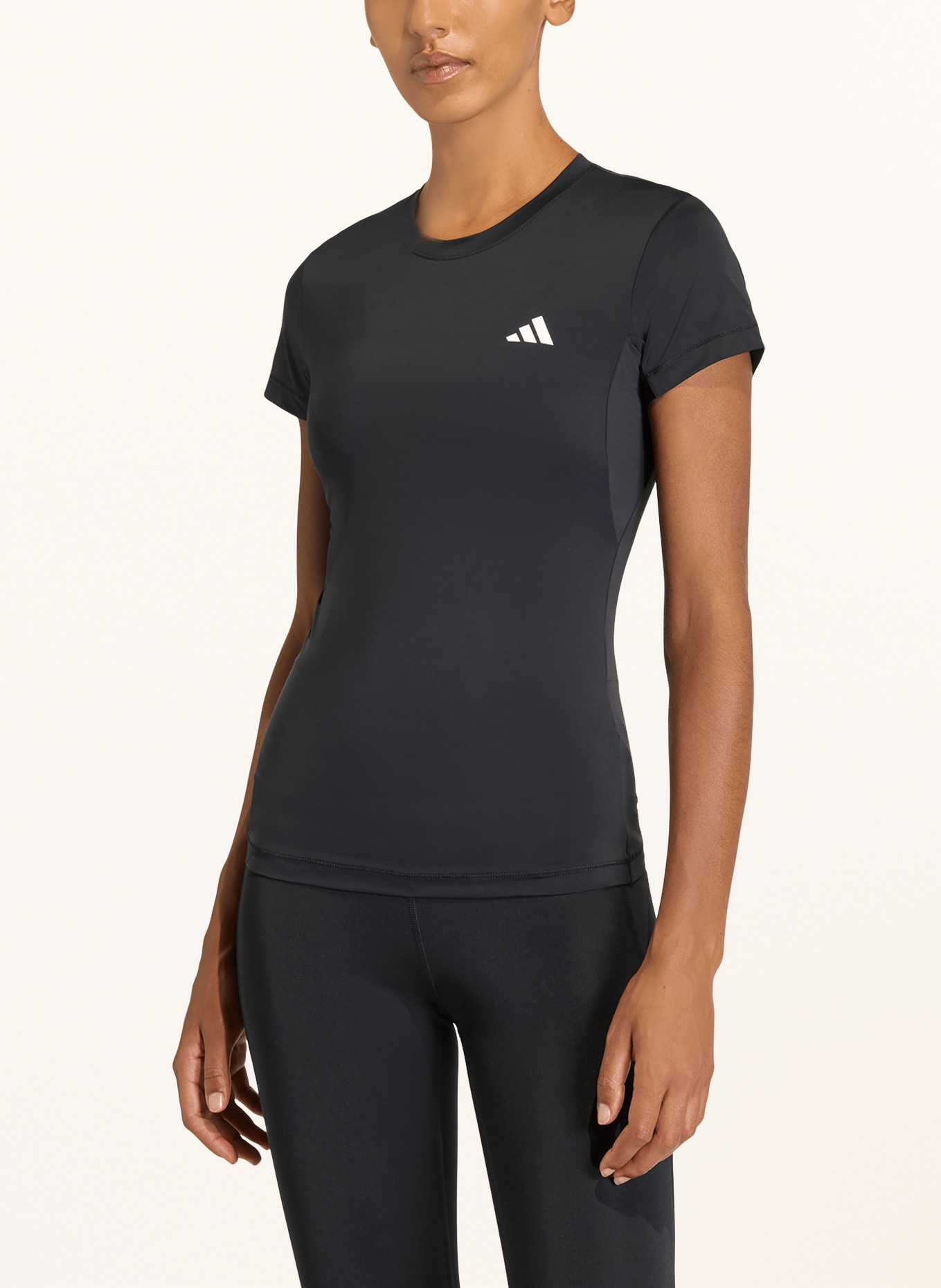 adidas T-Shirt POWER ESSENTIAL: SCHWARZ