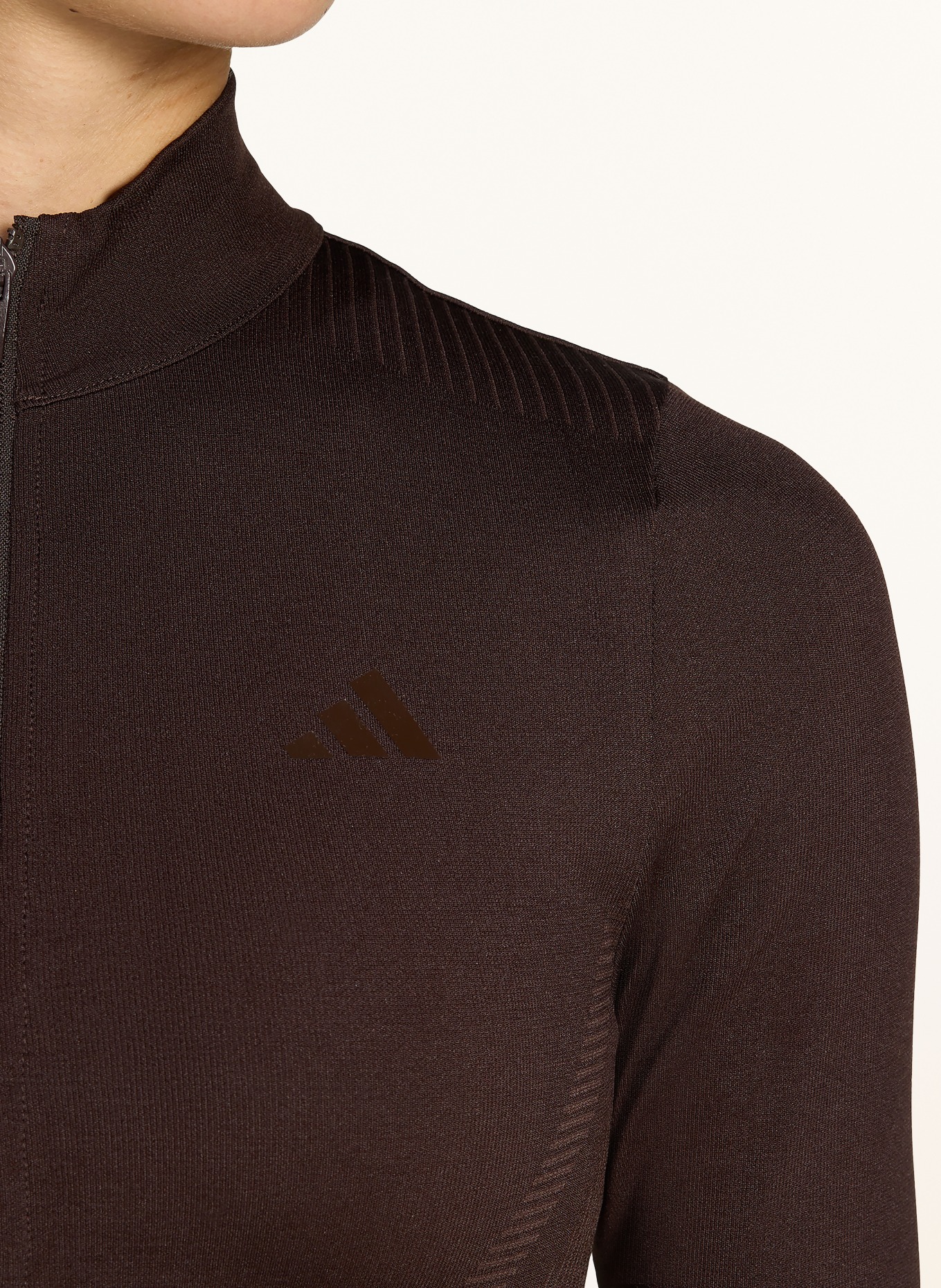 adidas WE KNIT training jacket: DARK BROWN