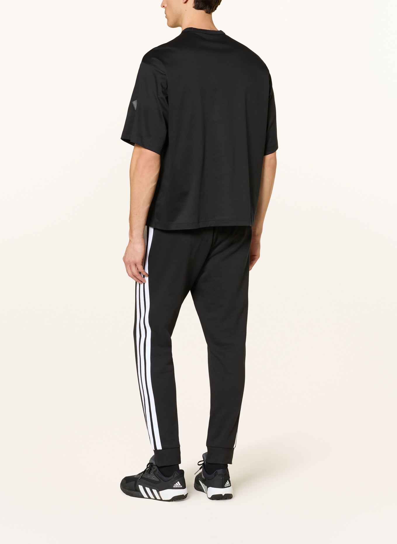 adidas SOFT LUX T-shirt: BLACK