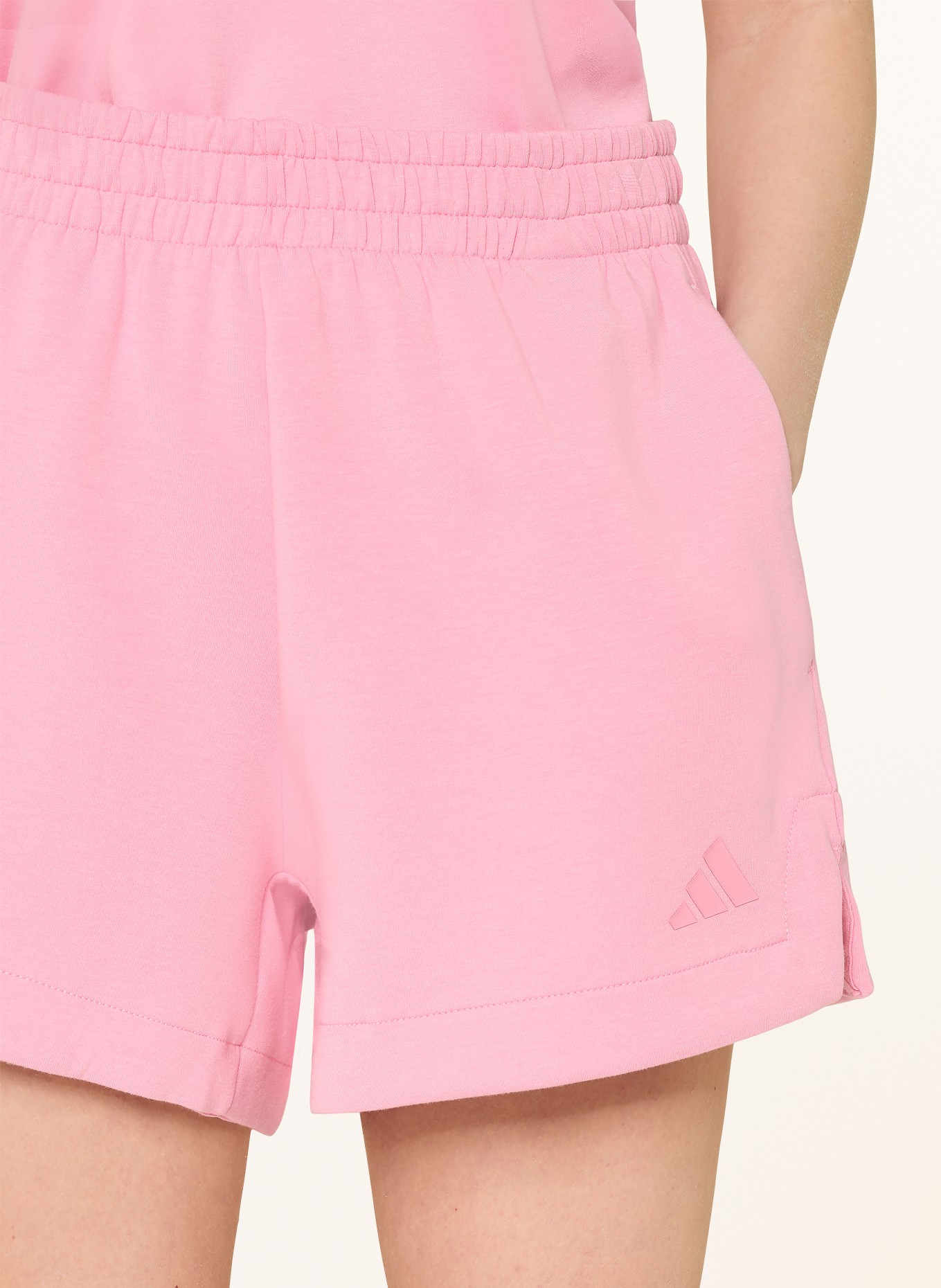 adidas Sweatshorts ALL SZN: ROSA