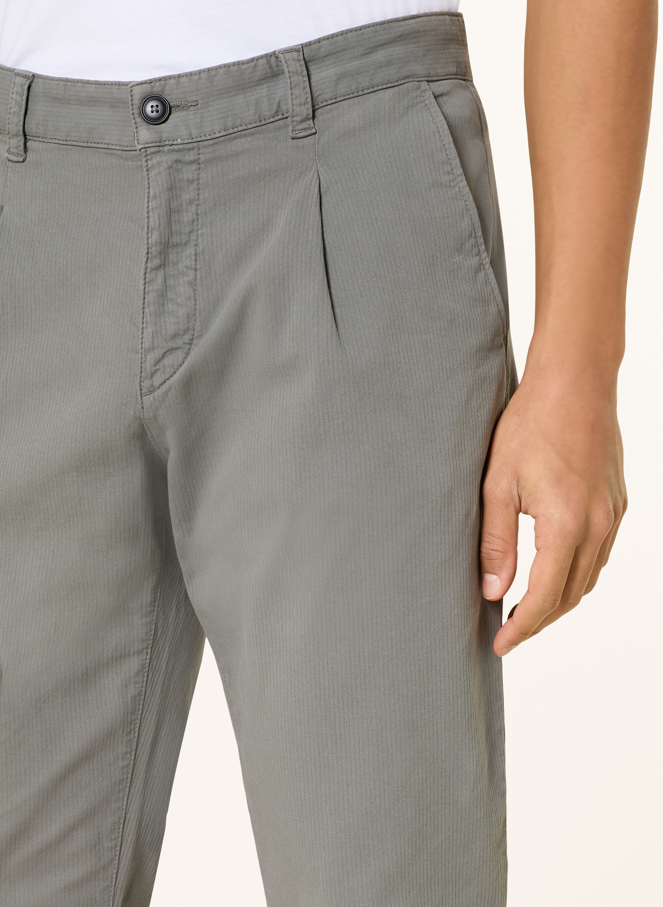 BOSS Chino Tapered Fit: GRAU