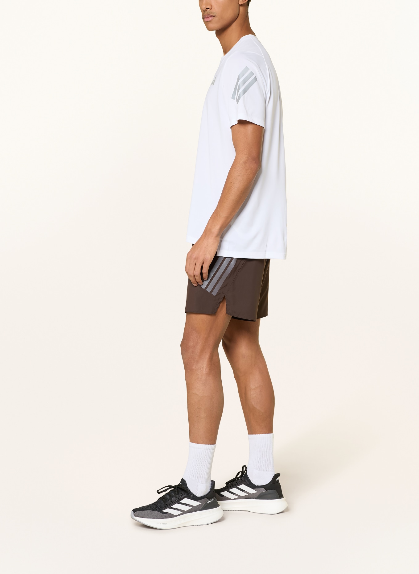 adidas 2-in-1-Laufshorts ADI365: DUNKELBRAUN