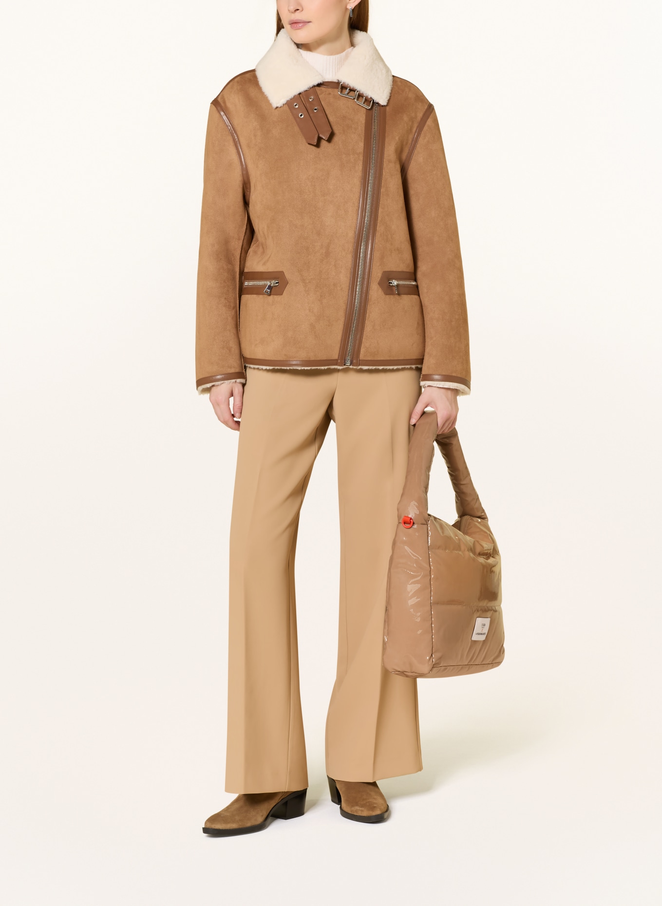 UNIO Sac à bandoulière LACQUER: BEIGE / ORANGE