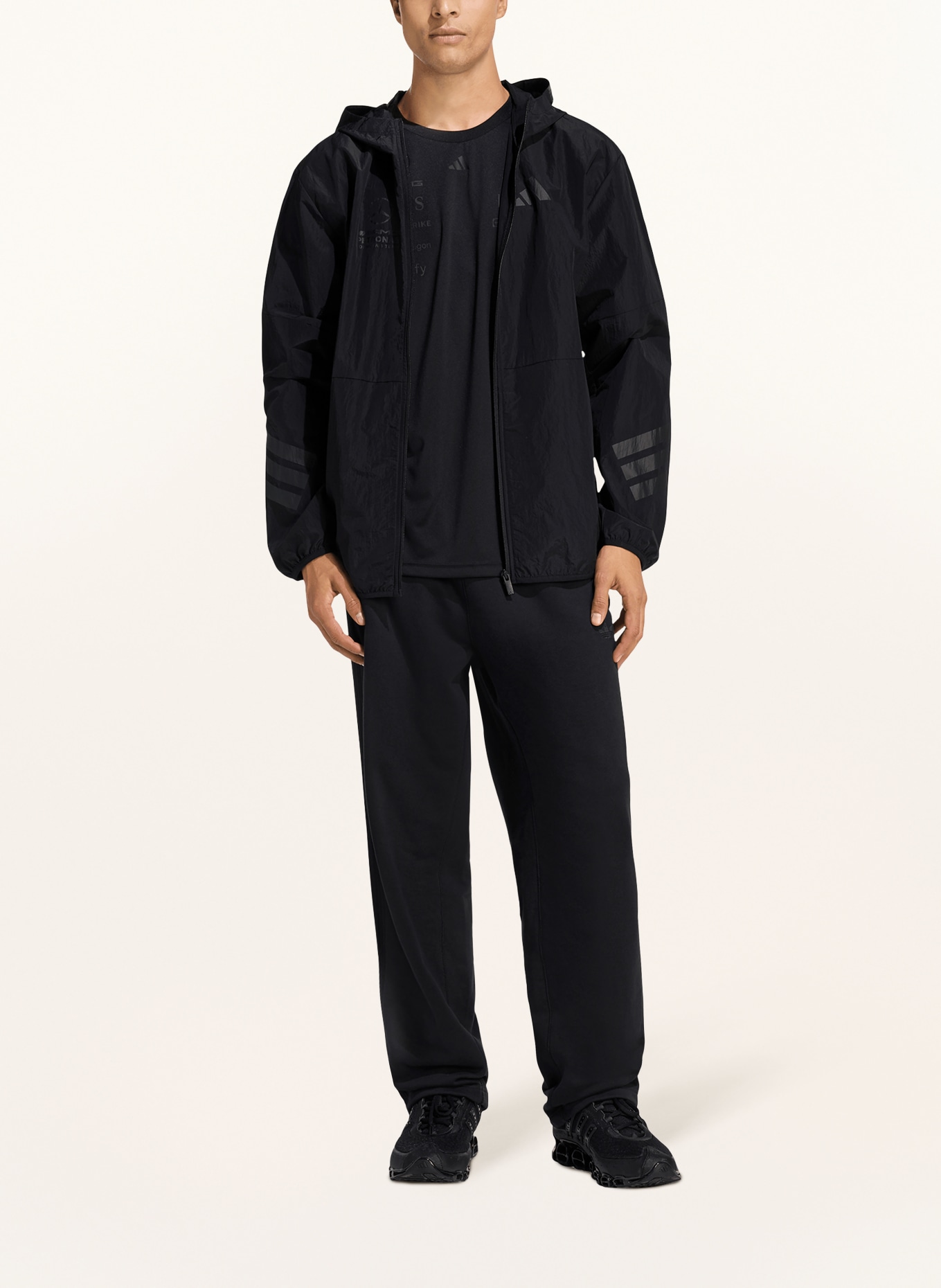 adidas Jacke MERCEDES - AMG PETRONAS FORMULA ONE TEAM: SCHWARZ