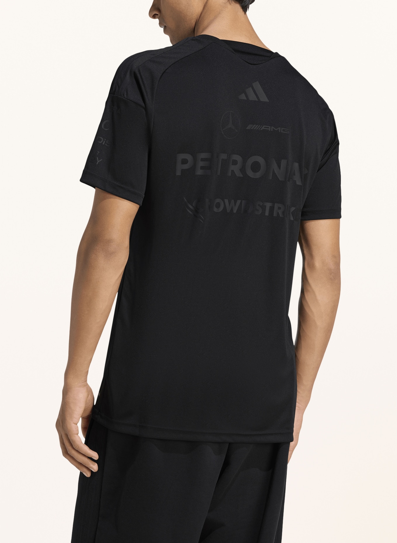 adidas T-Shirt MERCEDES - AMG PETRONAS FORMULA ONE TEAM: SCHWARZ