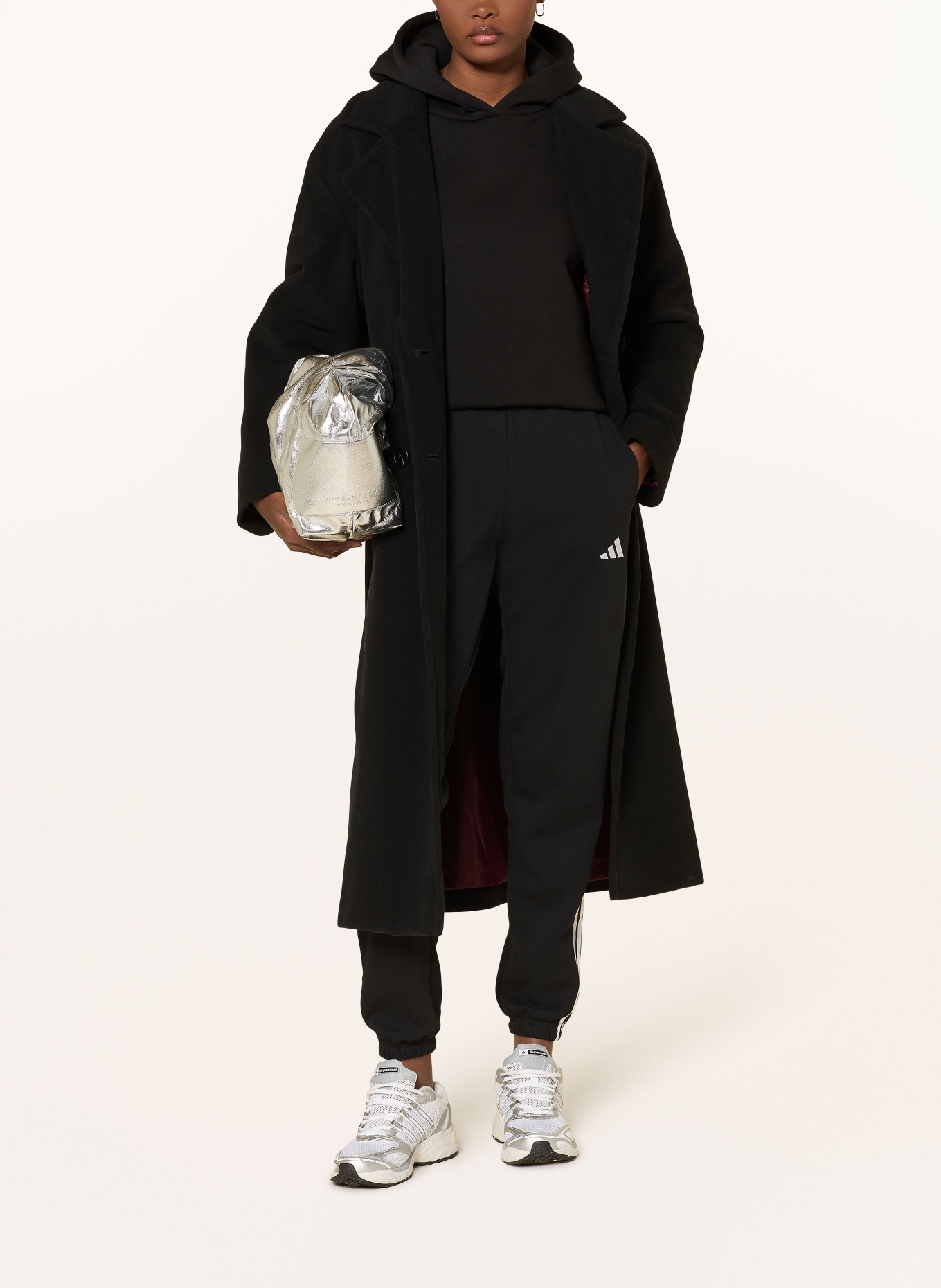 adidas Sweatpants ESSENTIALS 3-STREIFEN: SCHWARZ