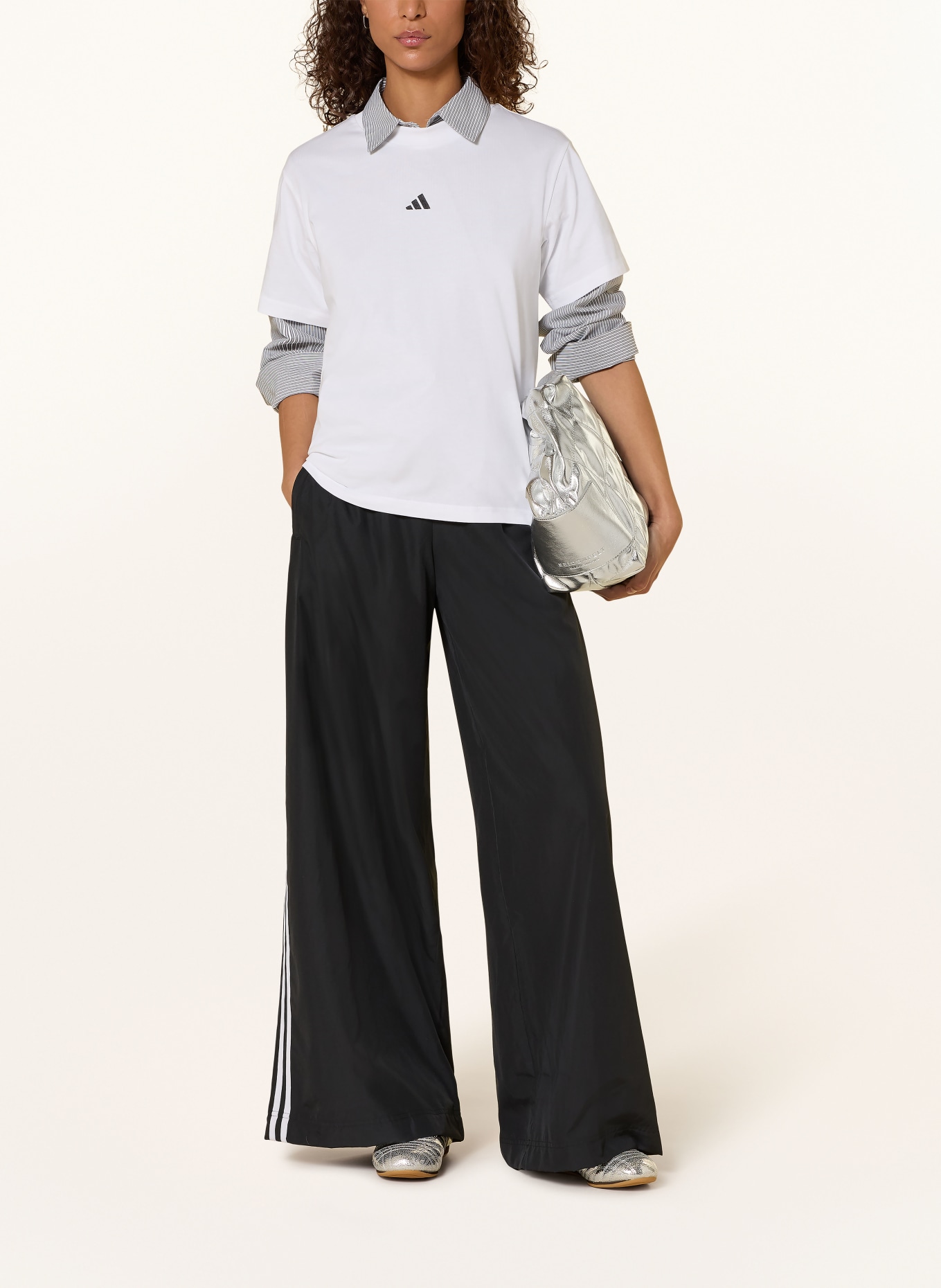 adidas ESSENTIALS SMALL LOGO T-shirt: WHITE / BLACK