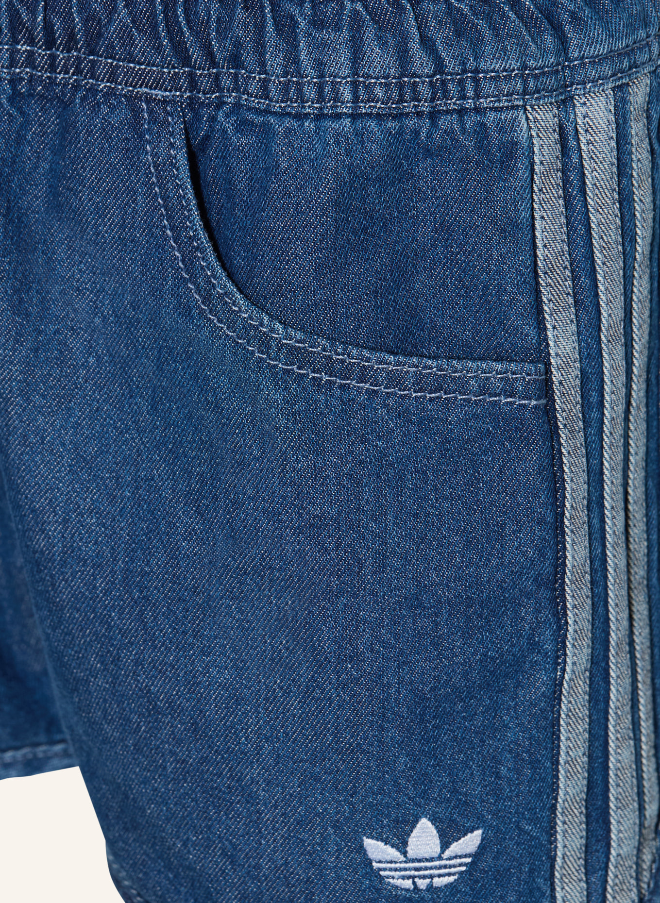 adidas Originals Džínové šortky MEDVIN: MODRÁ