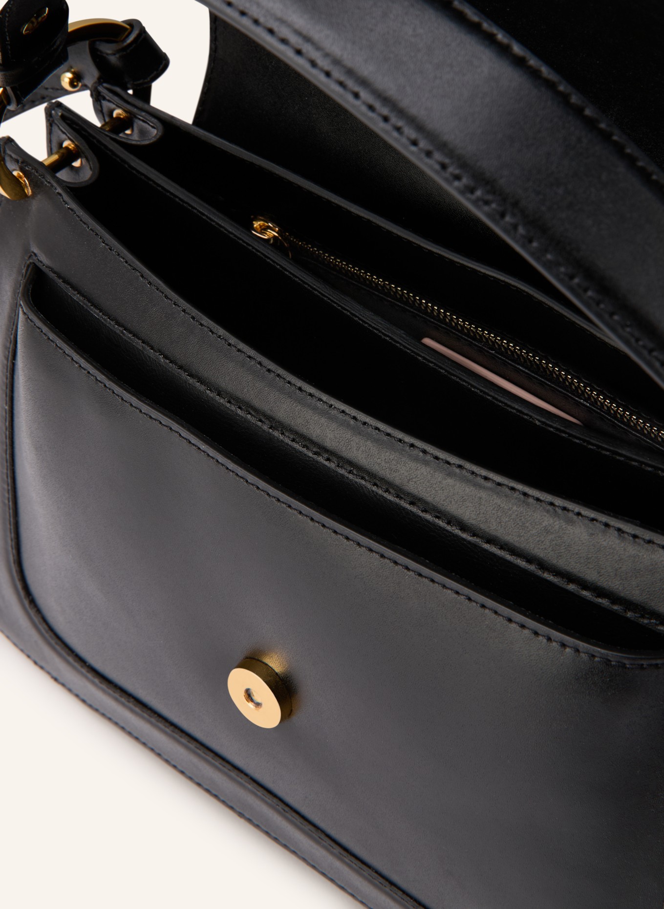 COCCINELLE torba na ramię: CZARNY / ZŁOTY