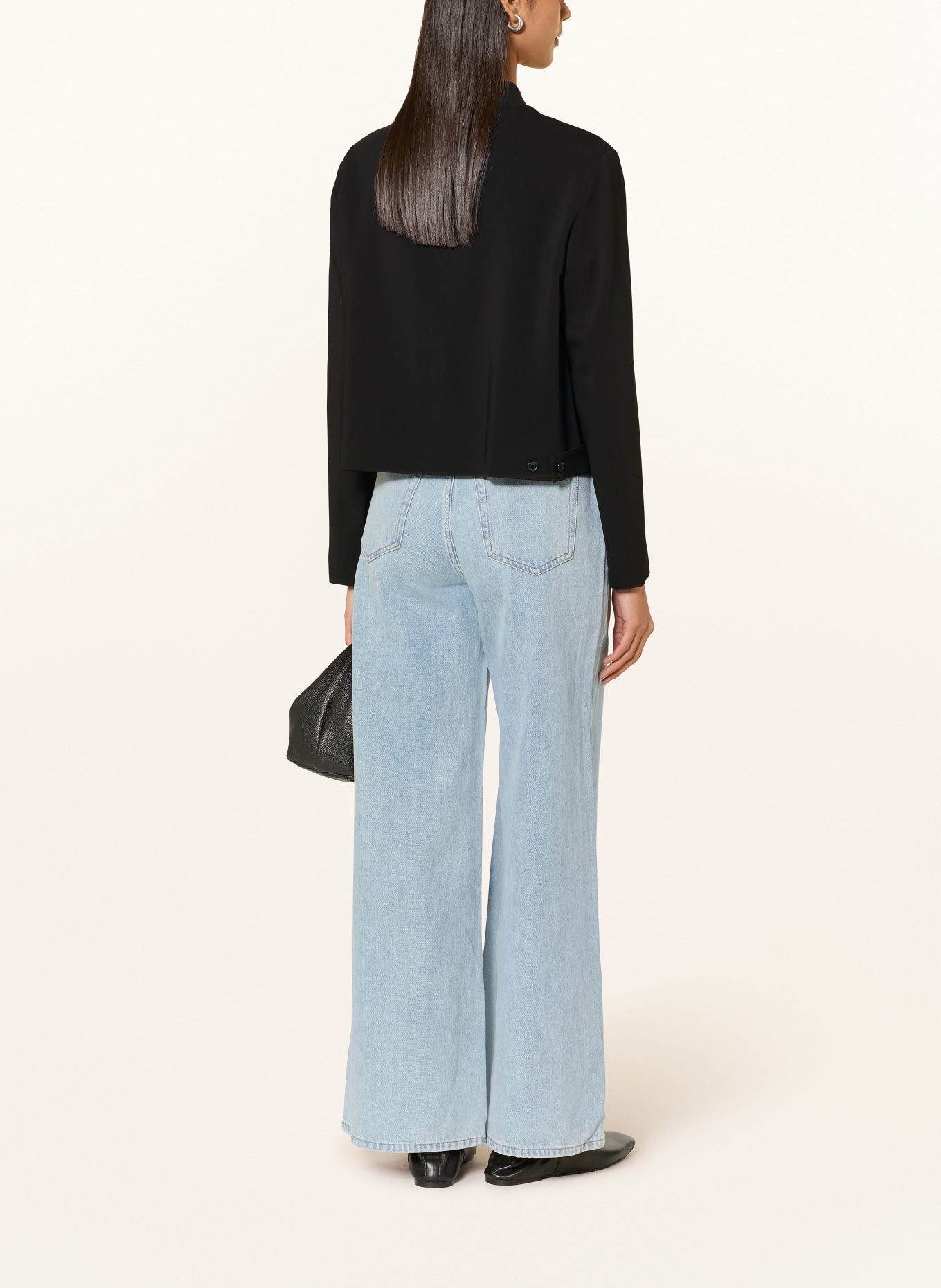 MORE boxy jacket: BLACK