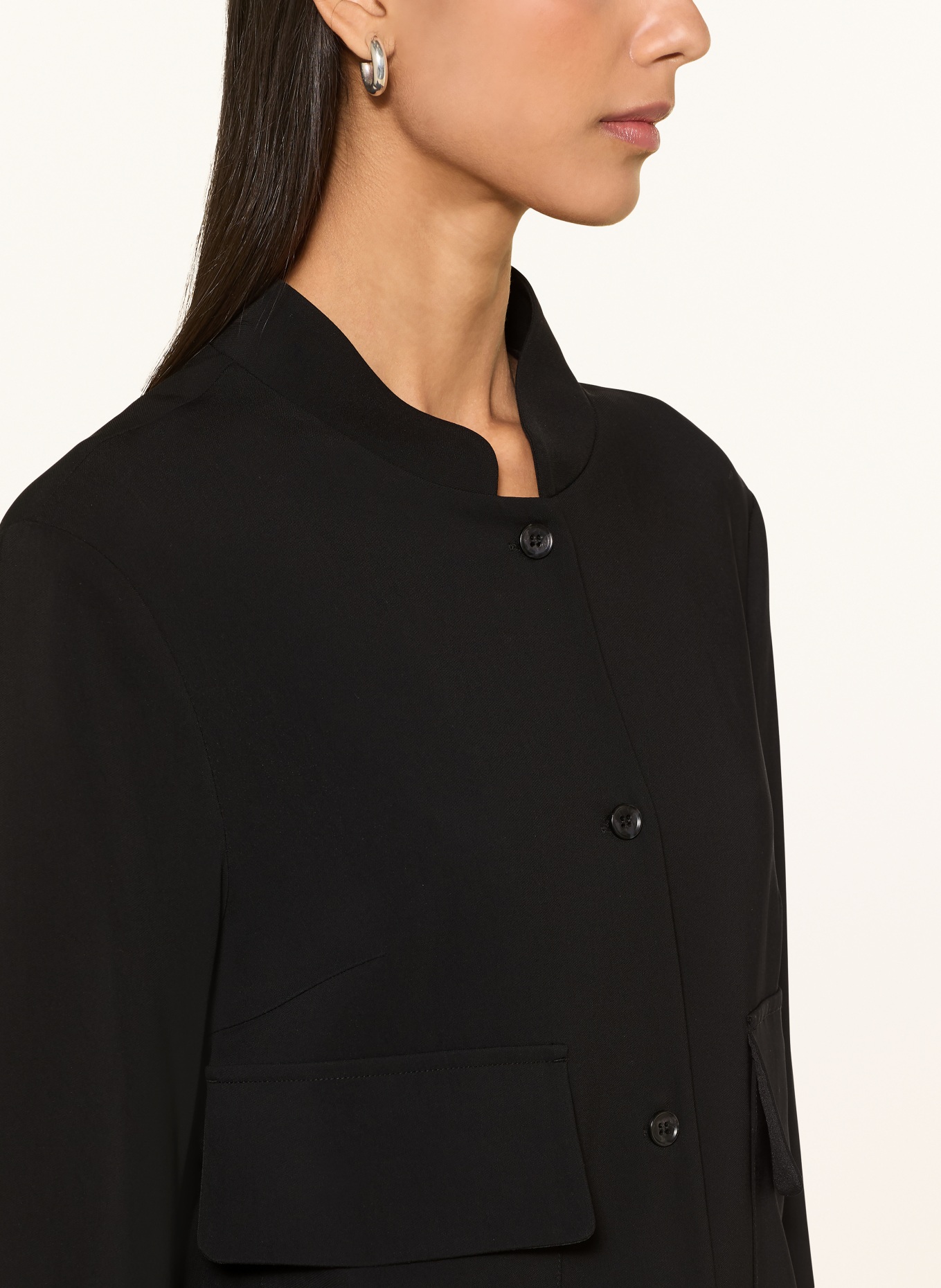 MORE boxy jacket: BLACK