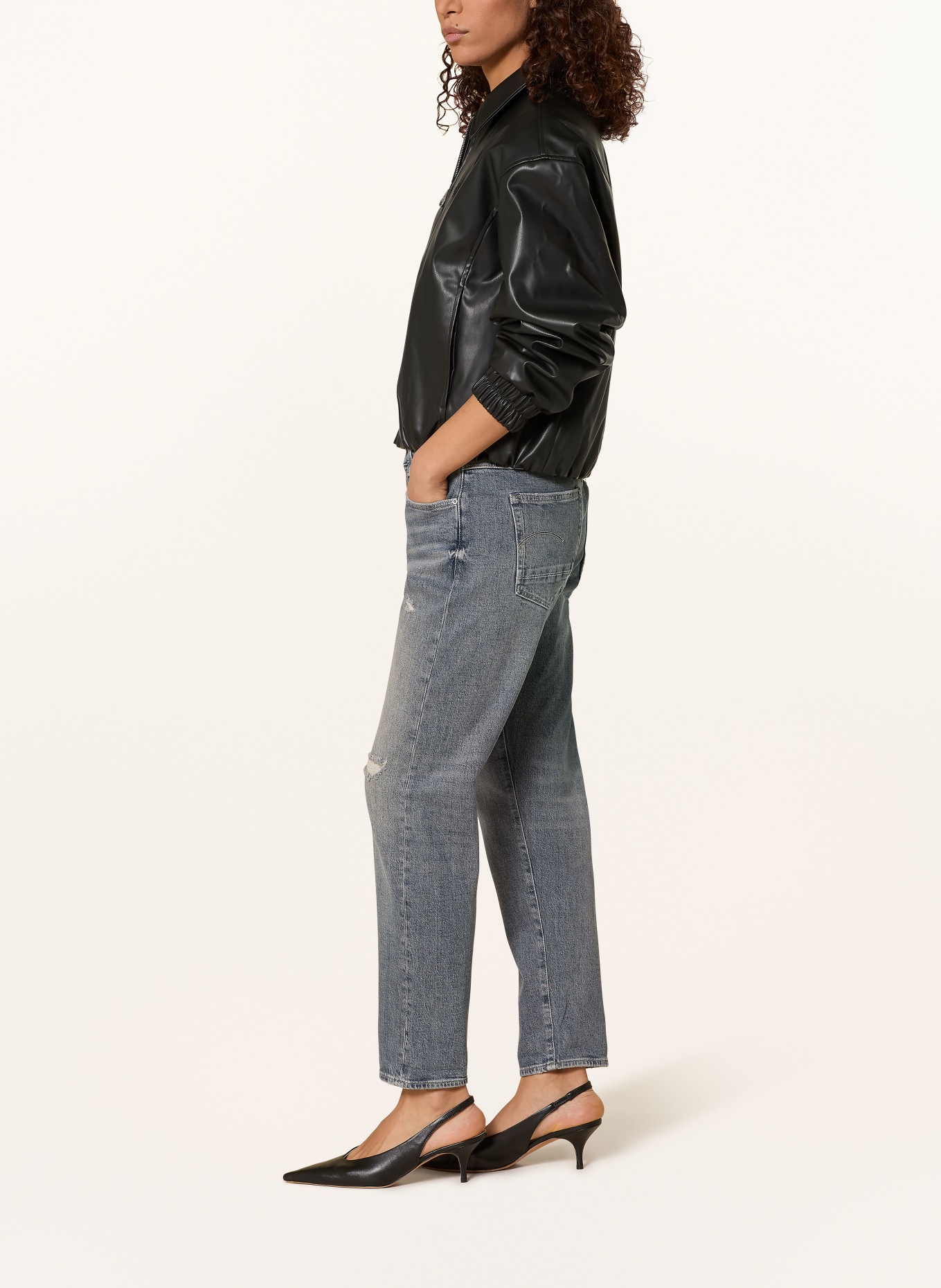G-Star Boyfriend Jeans KATE: H784 worn in electric blue destroyed