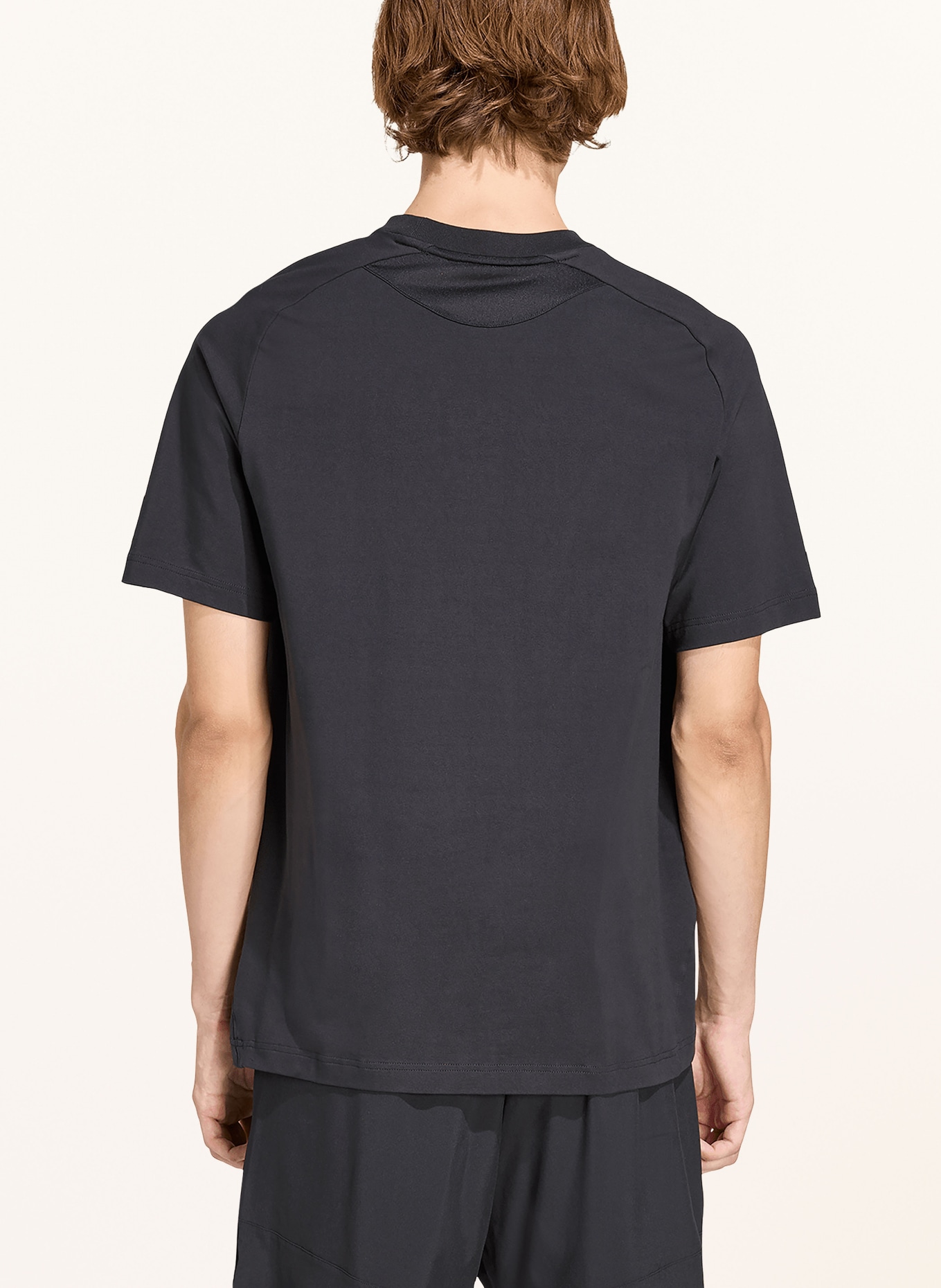 adidas Tričko DEUTSCHLAND TIRO TRAVEL: ČERNÁ