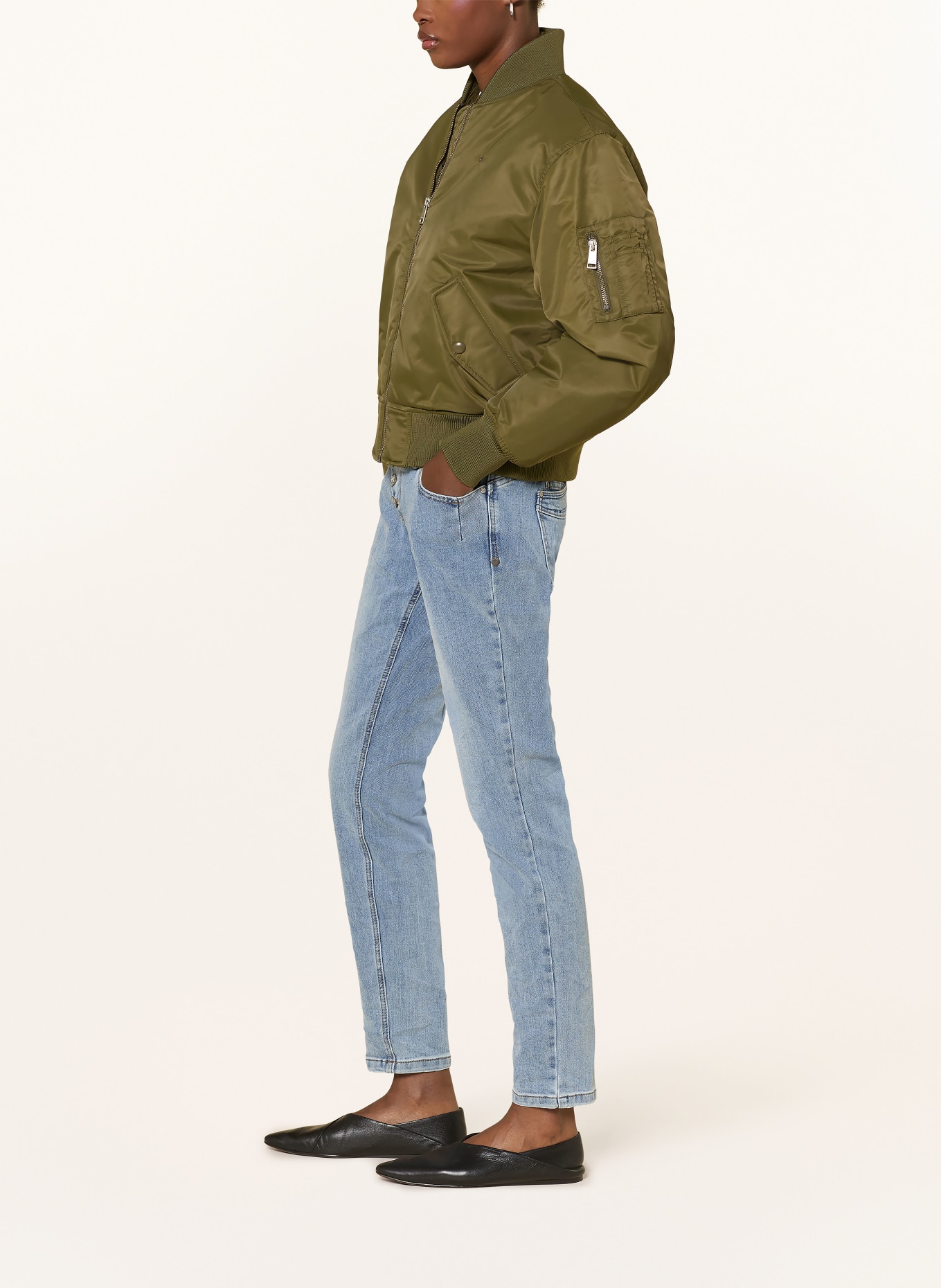 Buena Vista Jeans MALIBU: 8999 light blue