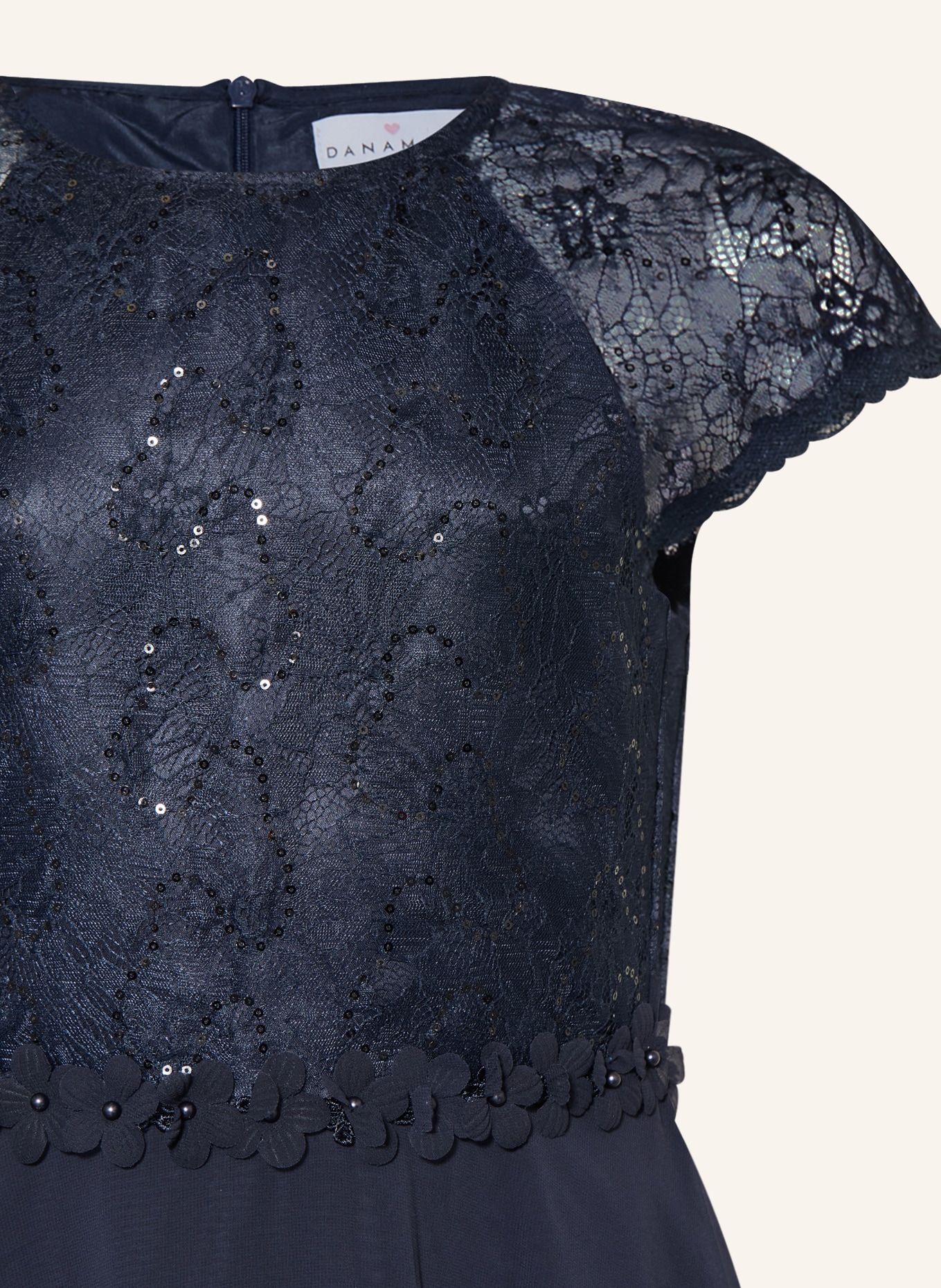 DANAMADE Koktejlové šaty z kombinace materiálů s flitry a ozdobnými perličkami: TMAVĚ MODRÁ