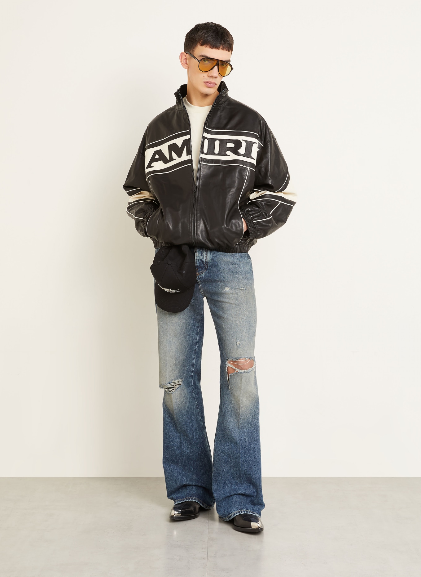 AMIRI Destroyed jeans SLASHED Regular Fit: 597 Denim Lapis
