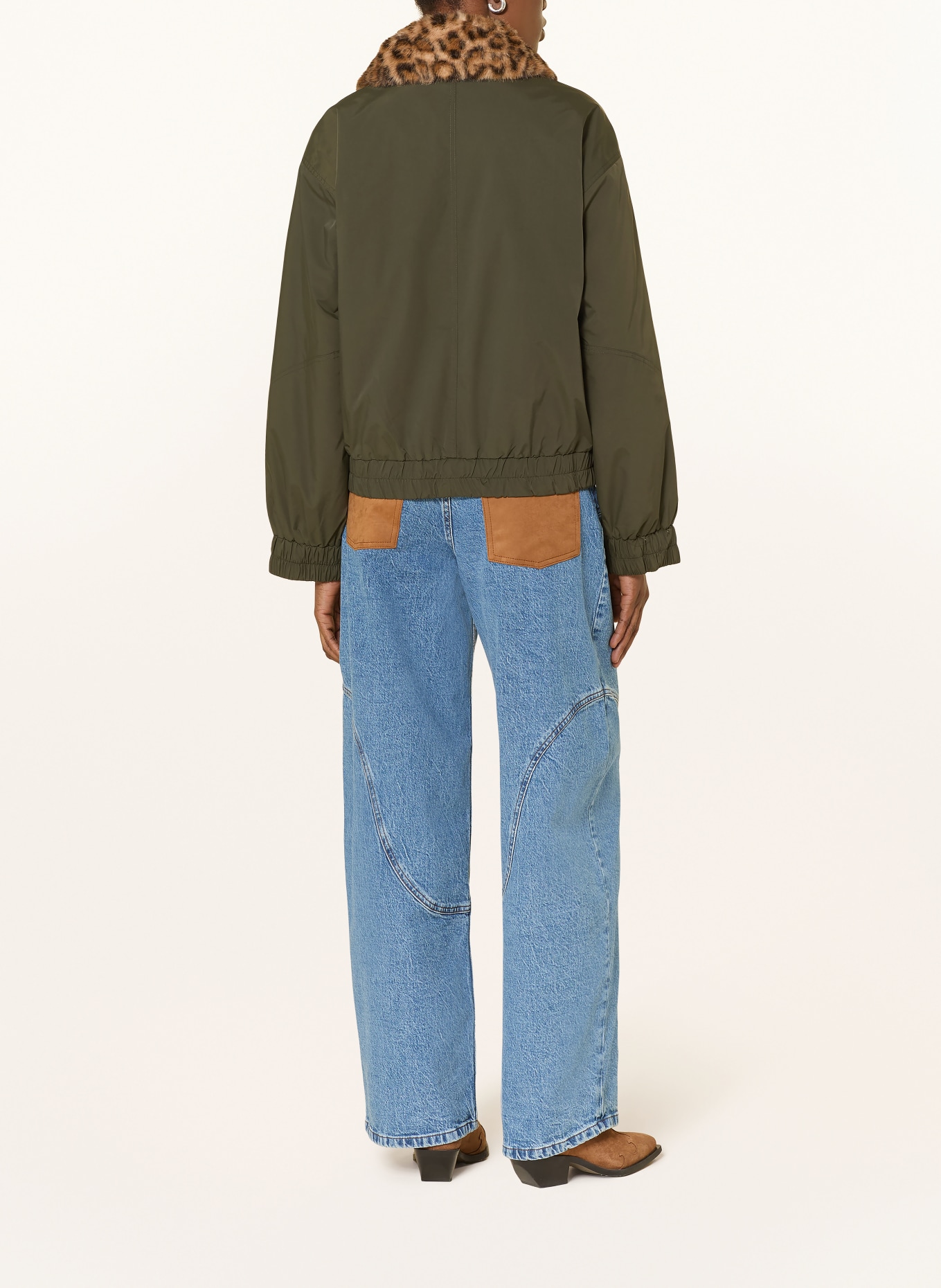 BAUM UND PFERDGARTEN Bunda s umělou kožešinou: TMAVĚ ZELENÁ / TMAVĚ HNĚDÁ / HNĚDÁ