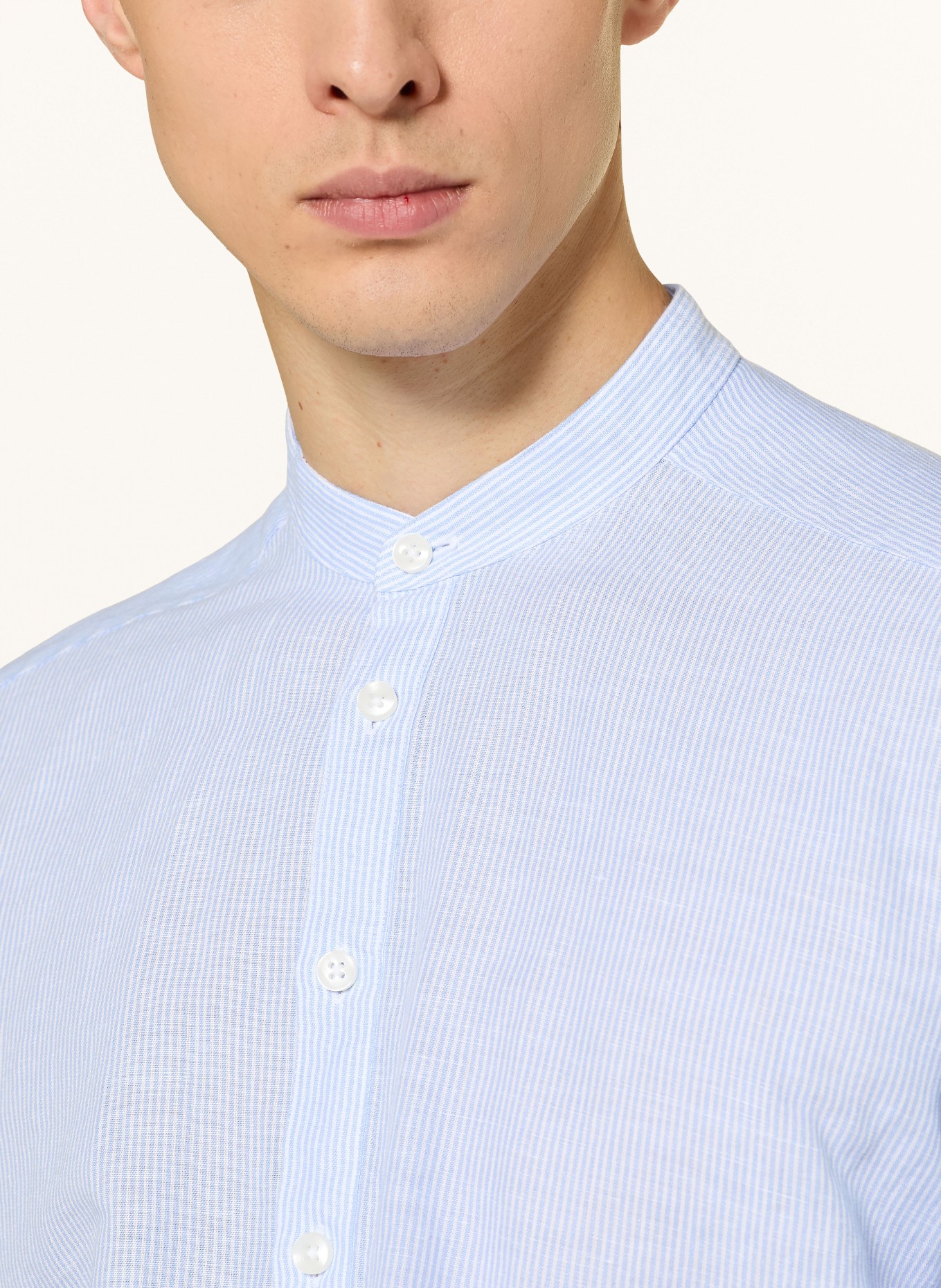 STROKESMAN'S Hemd Regular Fit mit Leinen und Stehkragen: HELLBLAU / WEISS