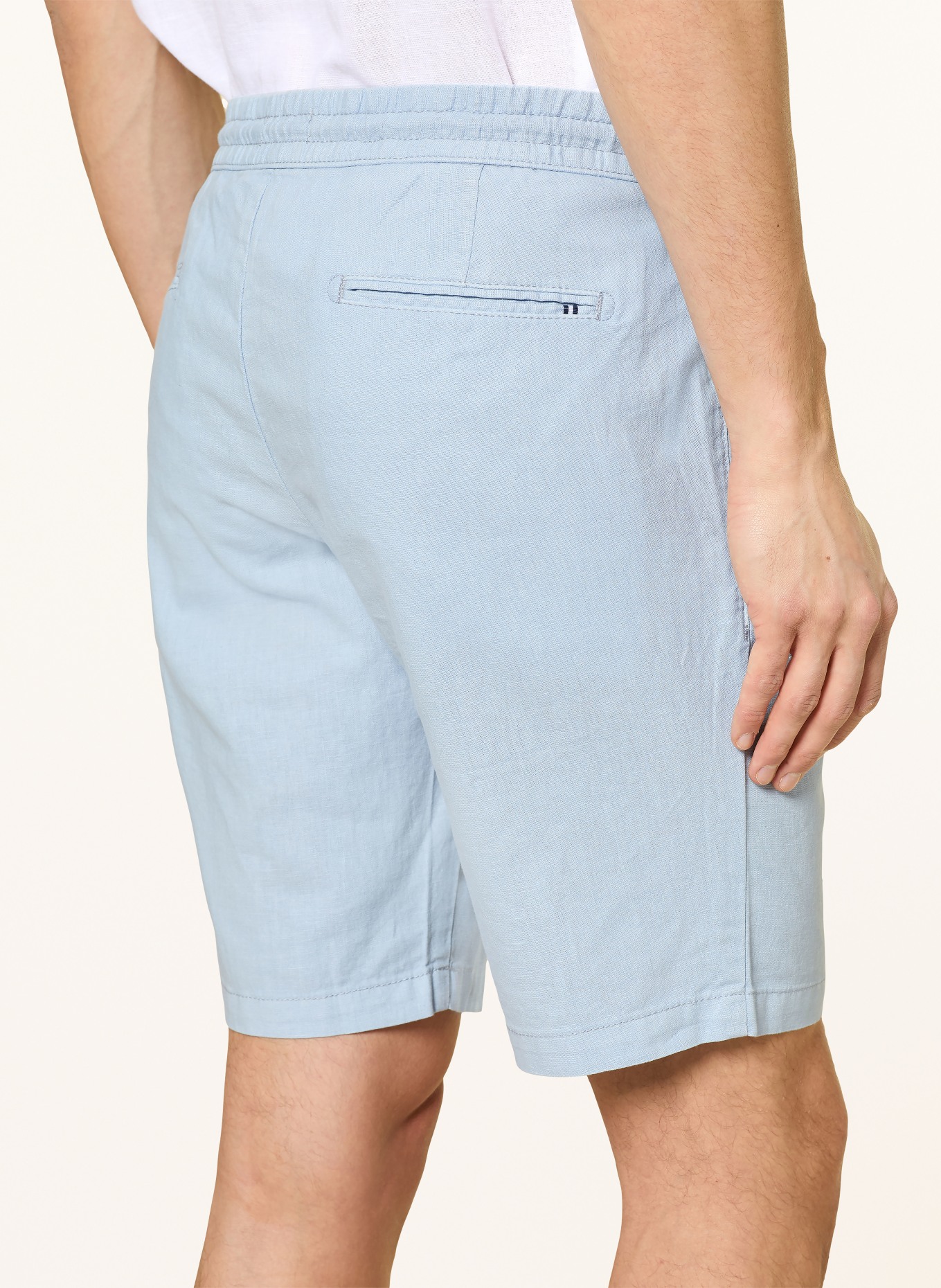 STROKESMAN'S Regular fit shorts with linen: LIGHT BLUE