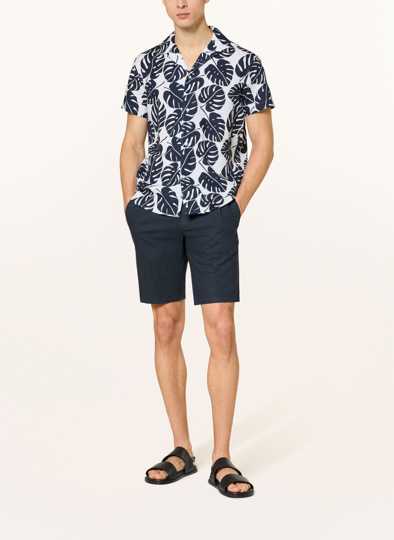 STROKESMAN'S Regular fit shorts with linen: DARK BLUE