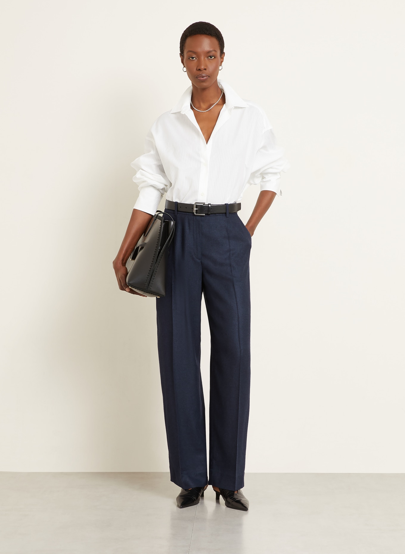 TOTEME Marlenehose aus Flannel: DUNKELBLAU