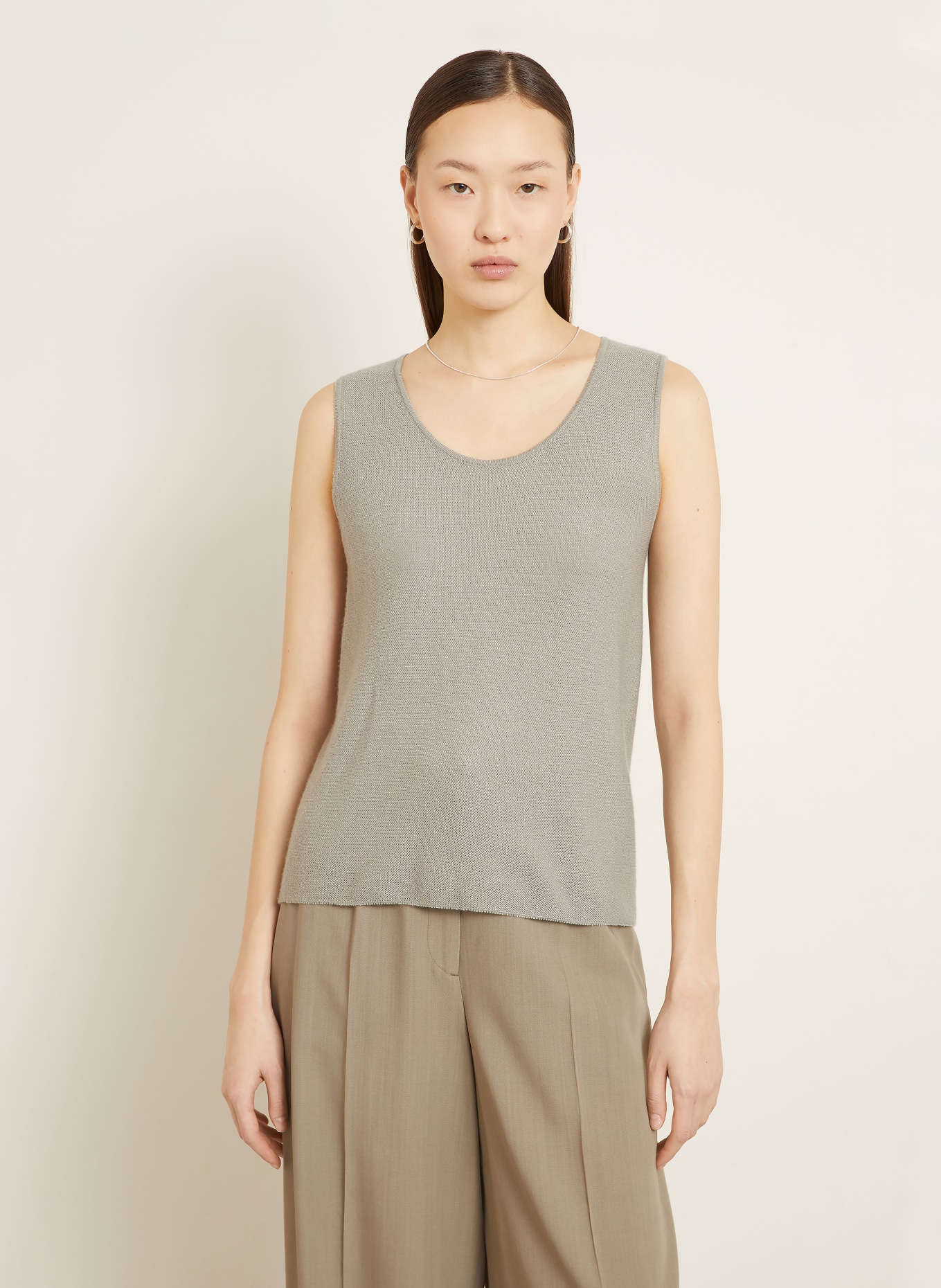 IRIS von ARNIM Dzianinowy top THYRA z kaszmiru i jedwabiu: SZARY