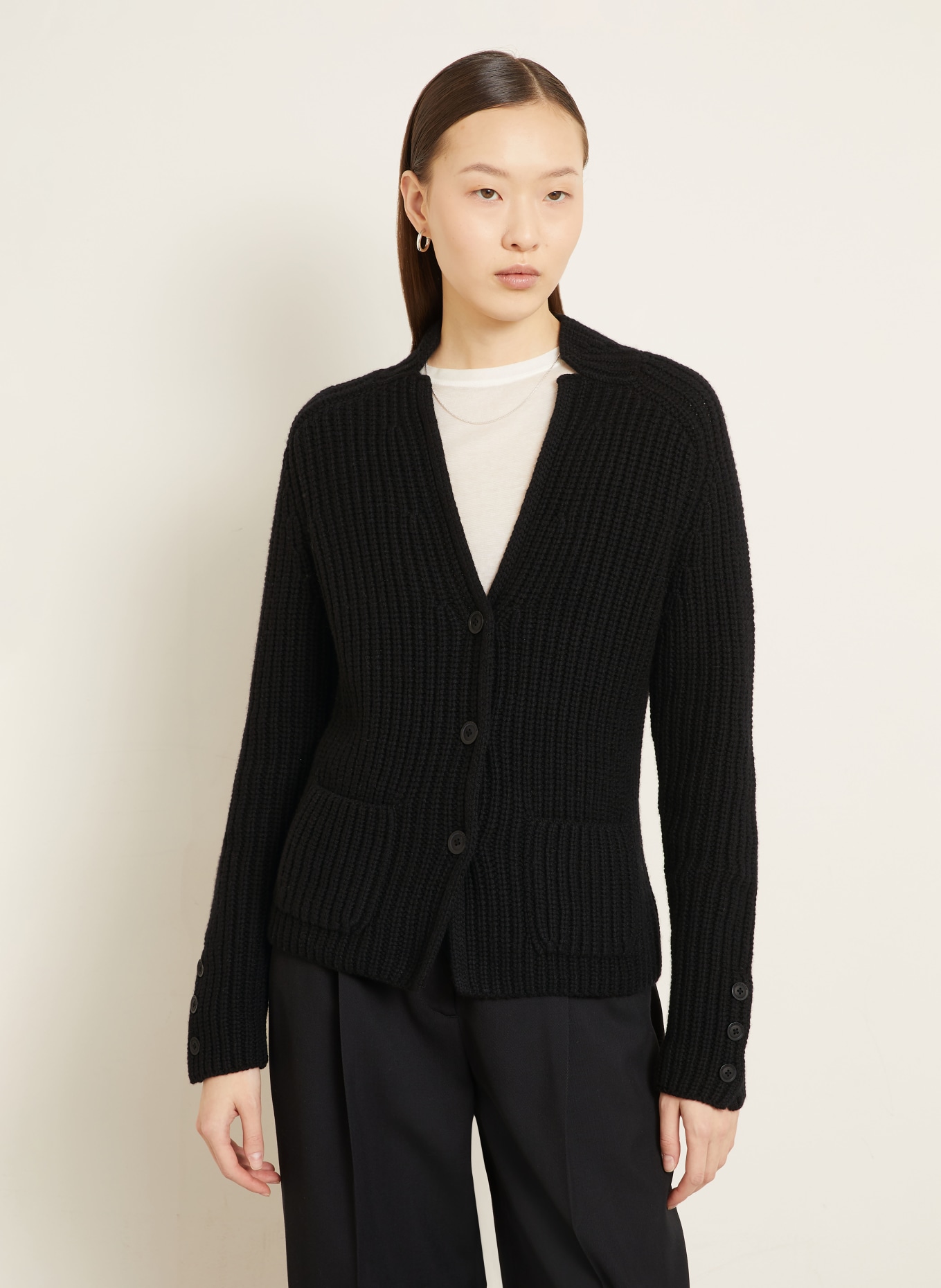 IRIS von ARNIM Strickjacke HELIANTHA aus Cashmere: SCHWARZ