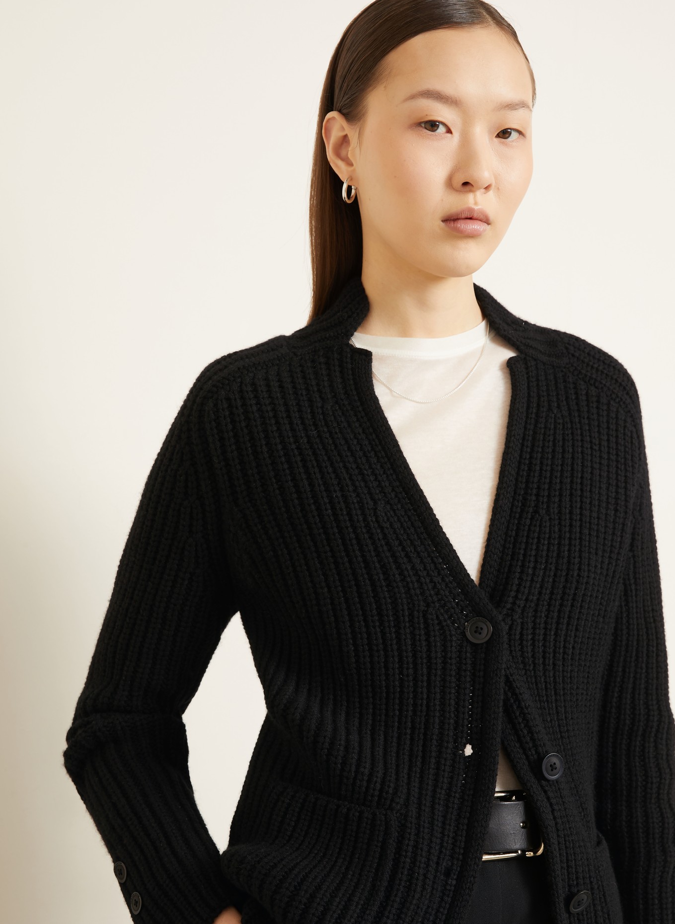 IRIS von ARNIM Strickjacke HELIANTHA aus Cashmere: SCHWARZ