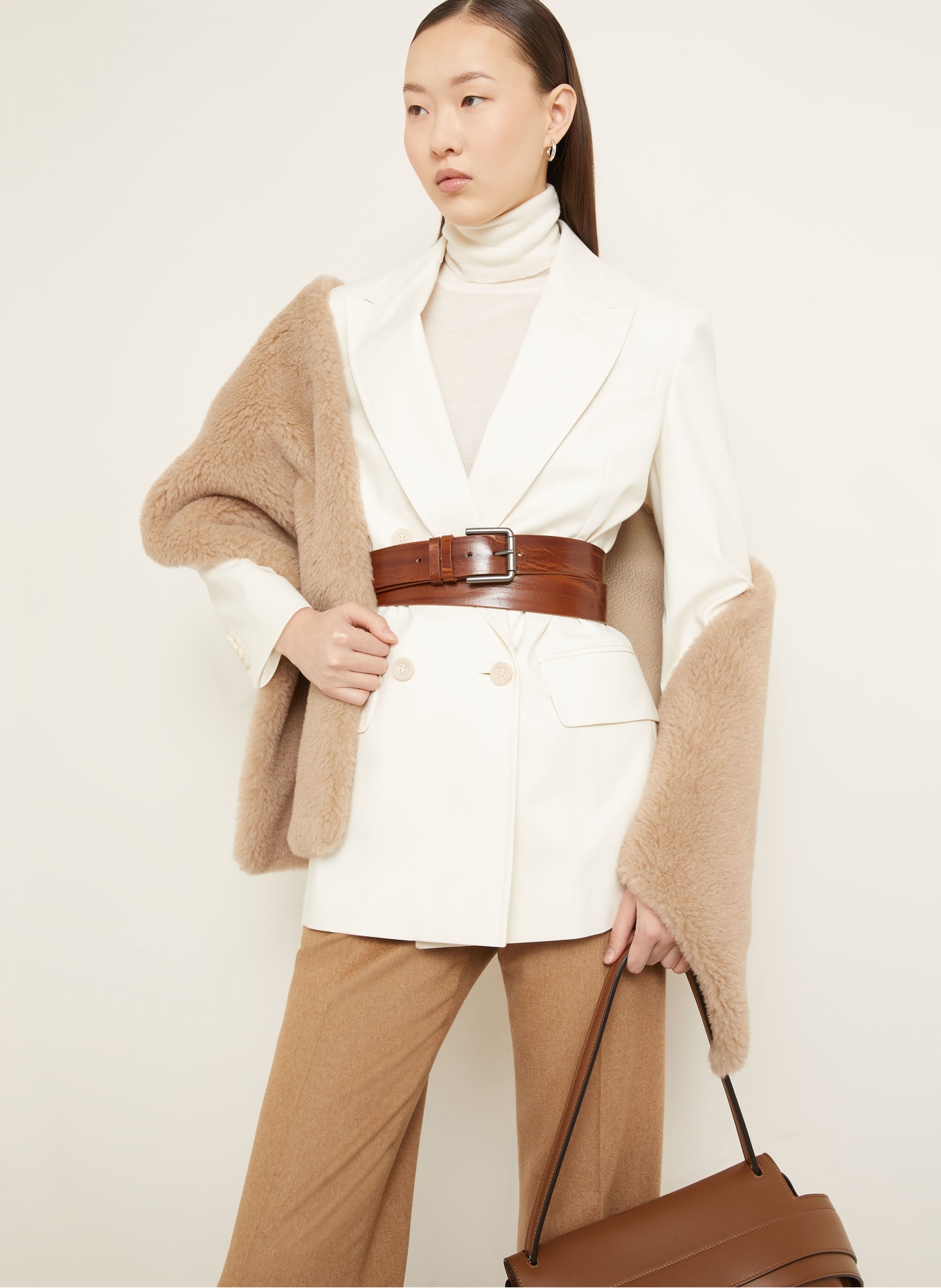 Max Mara Teddyfell-Stola LAUTO mit Alpaka: CAMEL
