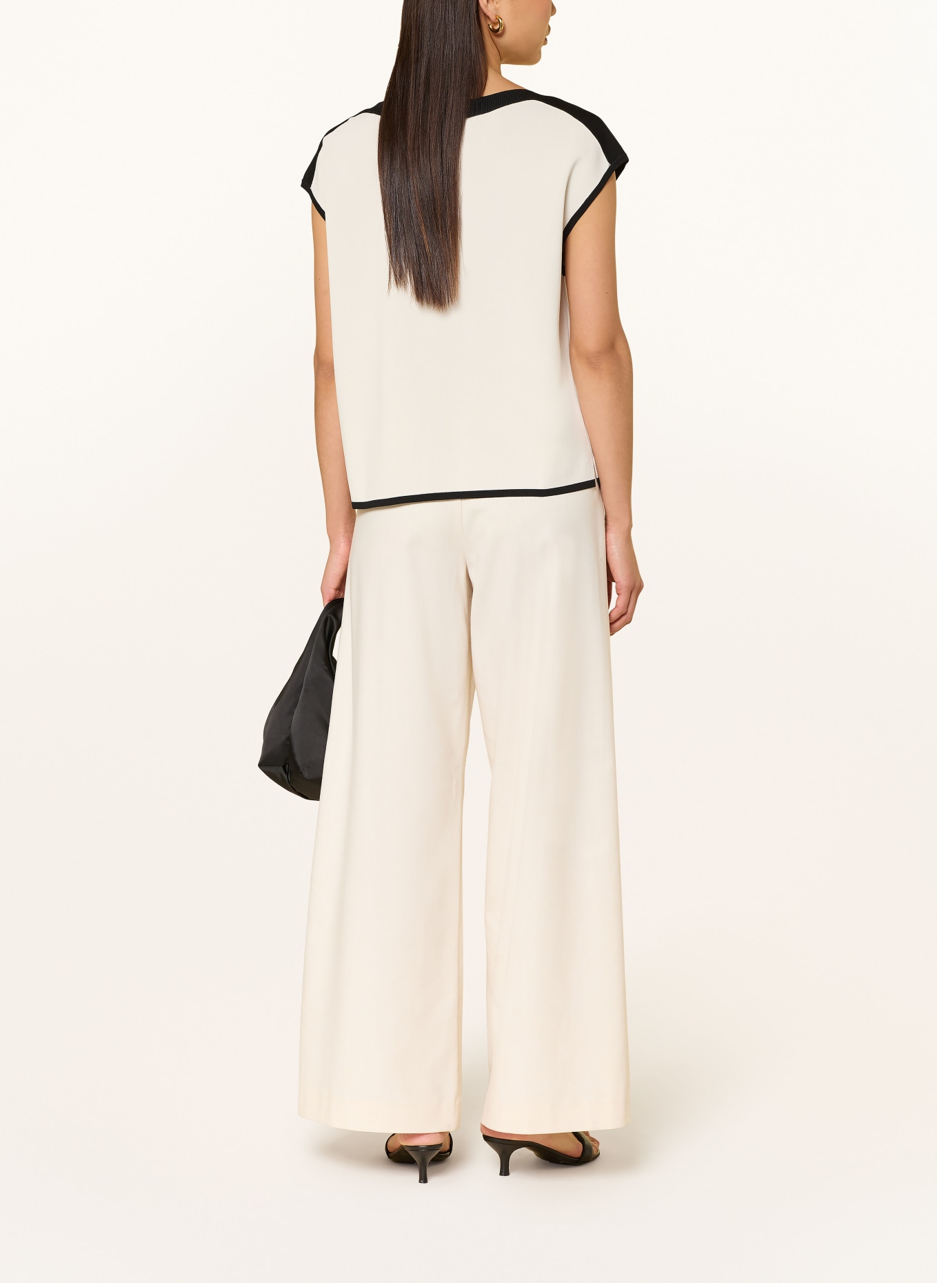 ELENA MIRO sleeveless sweater: ECRU / BLACK