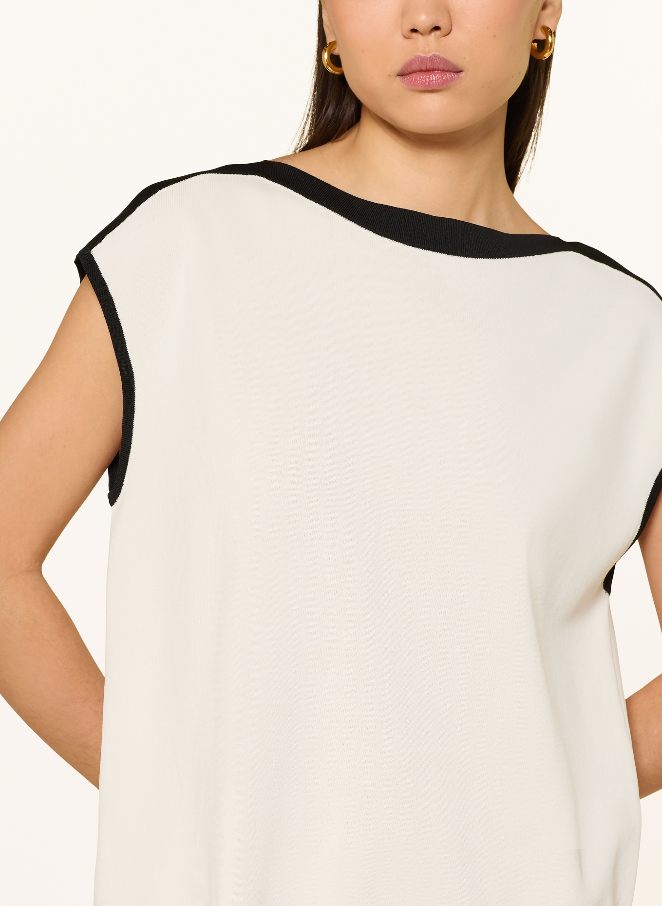 ELENA MIRO sleeveless sweater: ECRU / BLACK